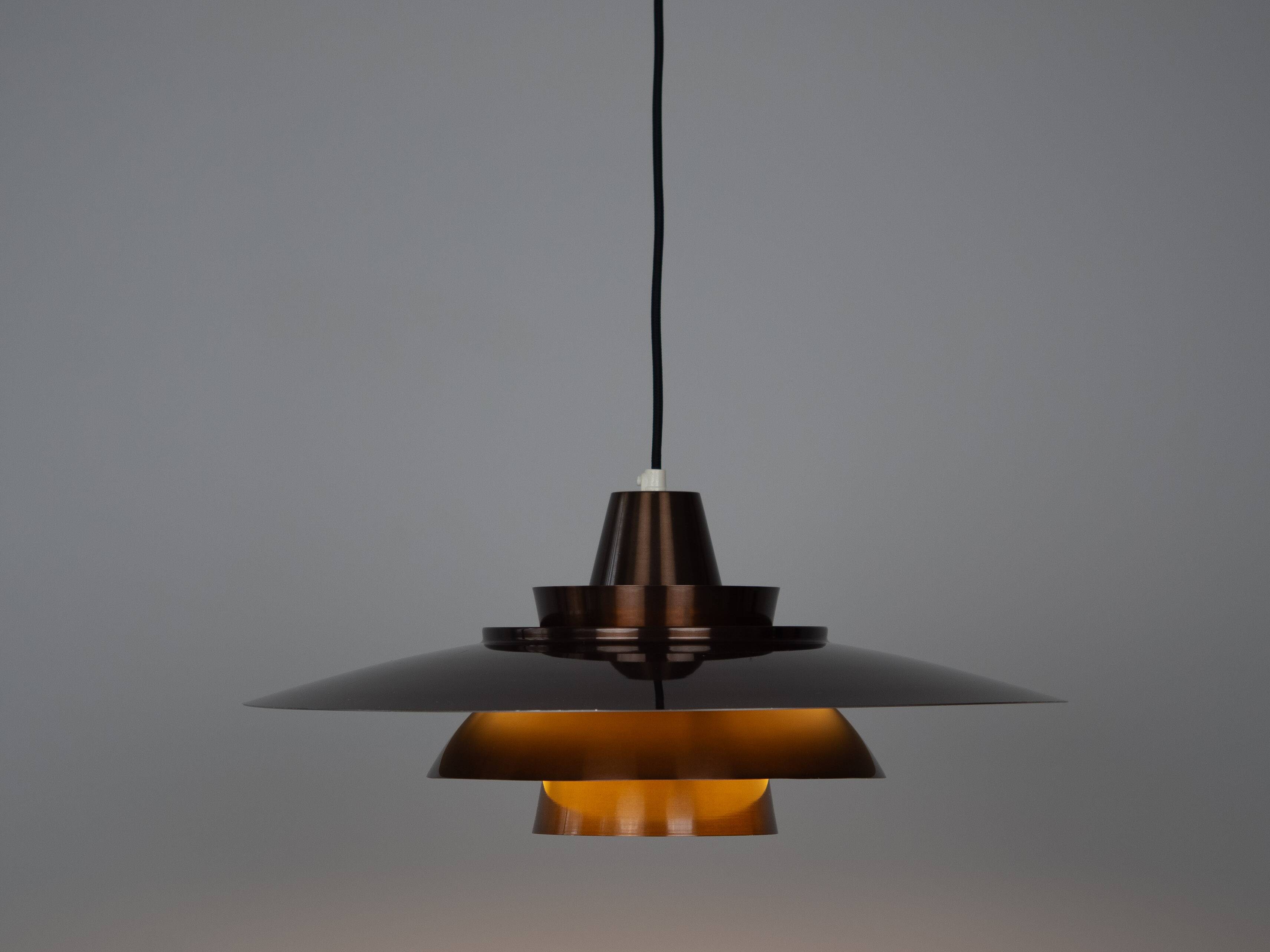 Danish vintage pendant lamp Superlight by David Mogensen, 1980s