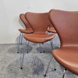 Set of 6 3107 butterfly chairs by Arne Jacobsen for Fritz Hansen