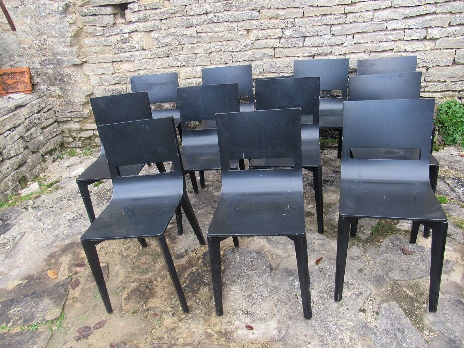 11 Baumann chairs