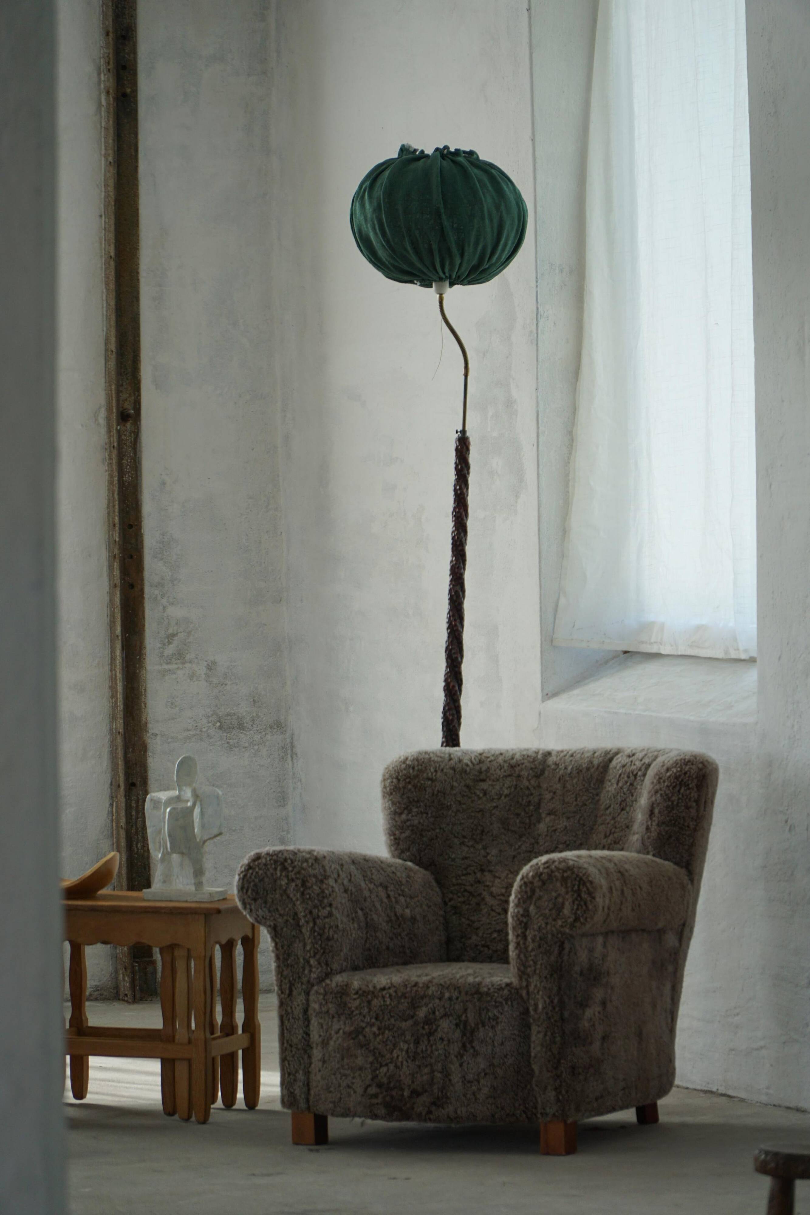 Fritz Hansen, pair of modern Danish lounge chairs, lambswool, Model No 1490, 1940s