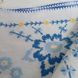 Tablecloth 110 x 110 & its 12 napkins