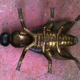 Insecte cendrier en laiton