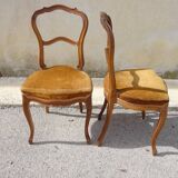 2 old chairs in walnut and velvet