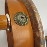 Harness with columns