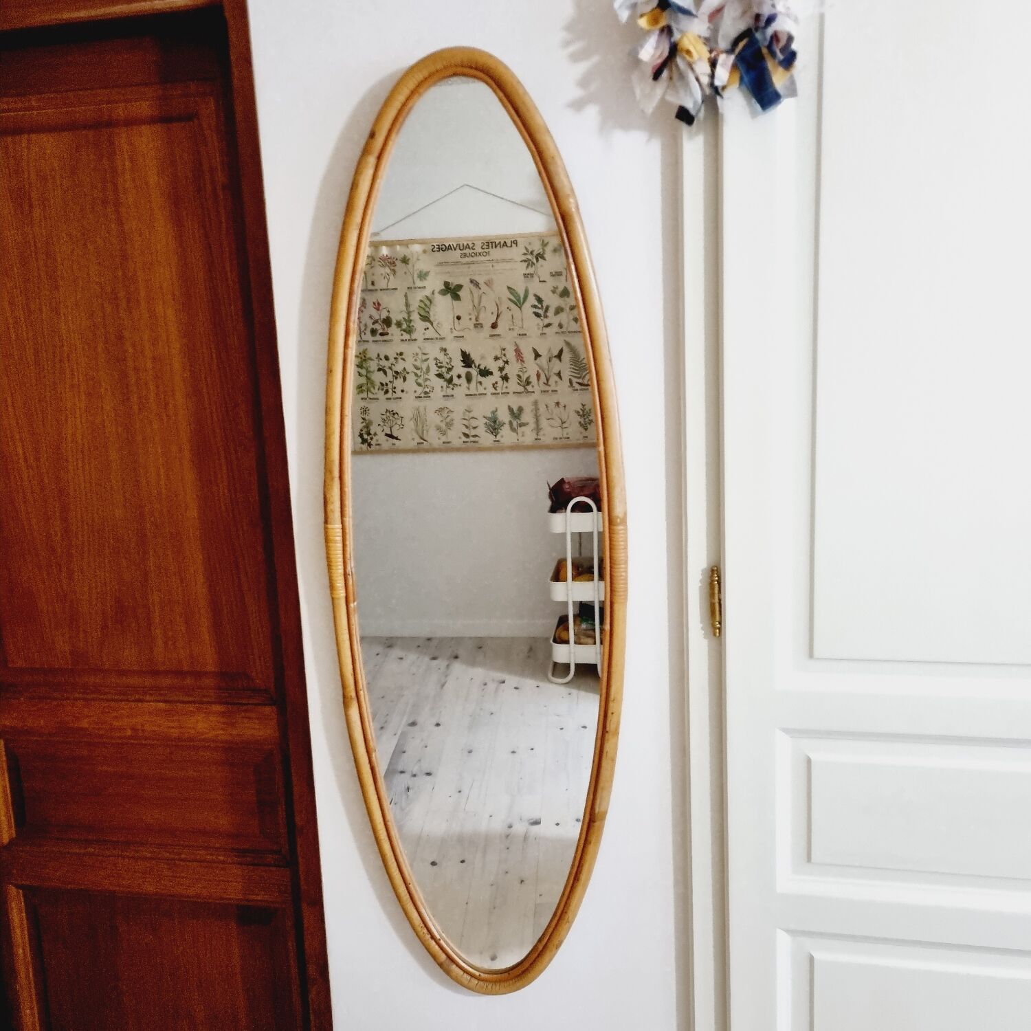 Oval rattan mirror 1960