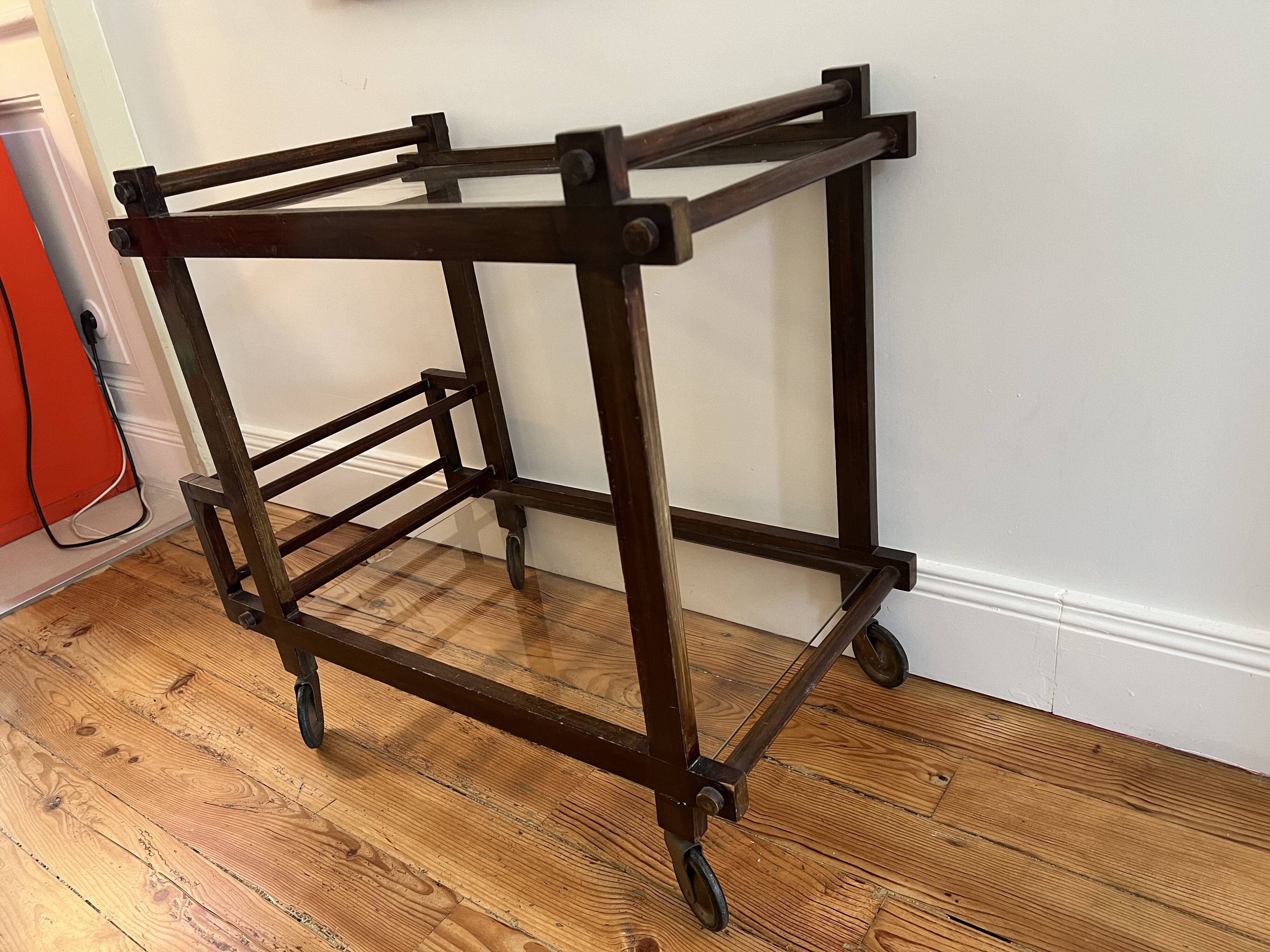 Table roulante bois et verre constructiviste