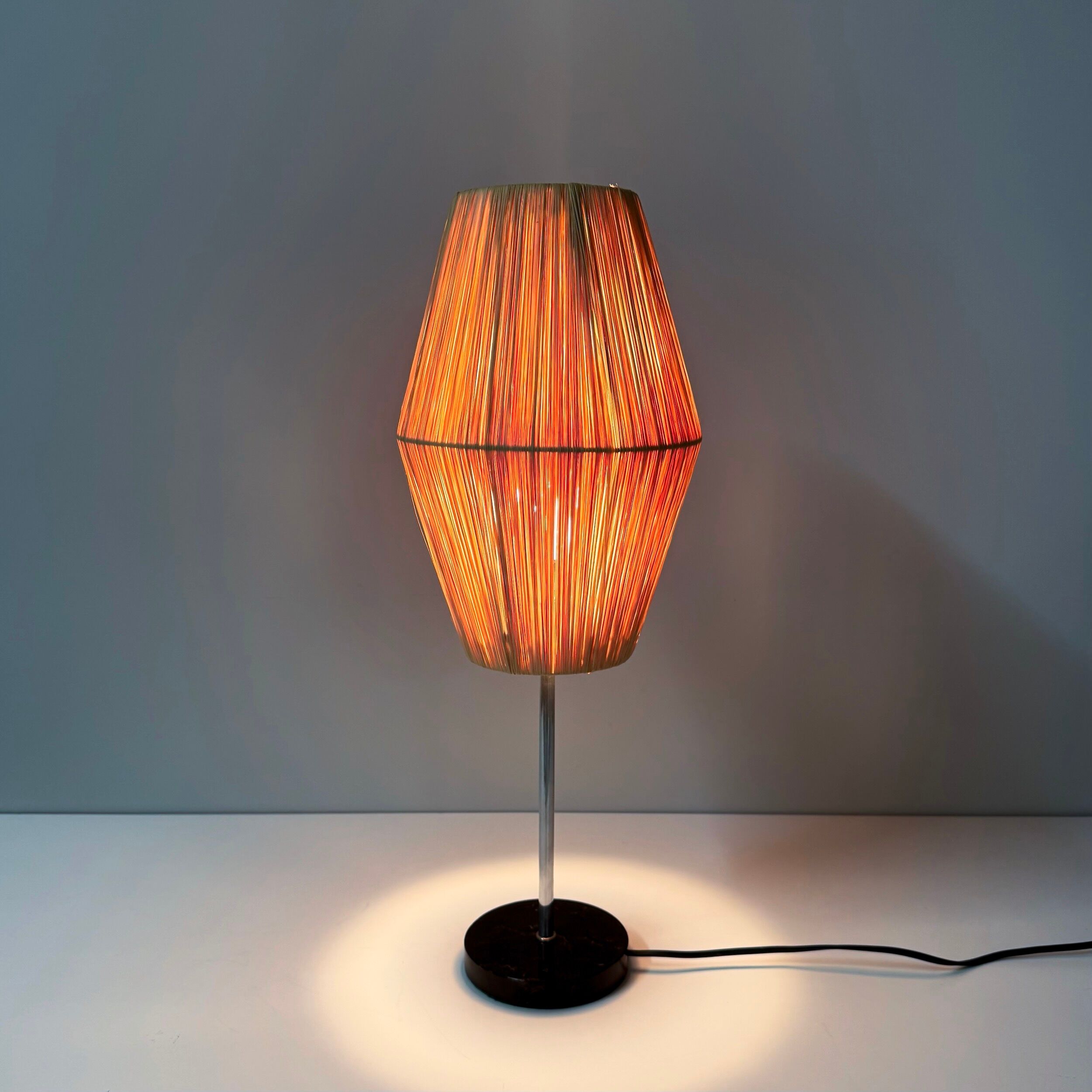 Vintage 60s table lamp with raffia shade and black marble base