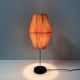 Lampe de table vintage des années 60 avec abat-jour en raphia et base en marbre noir.