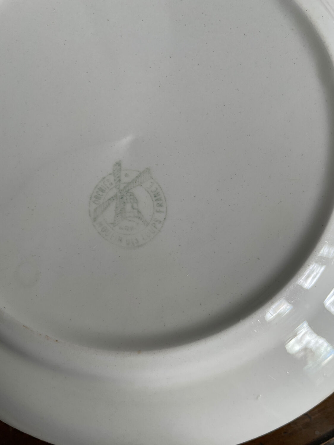 Set of 5 flat plates Orchies Moulin des Loups with green checkles