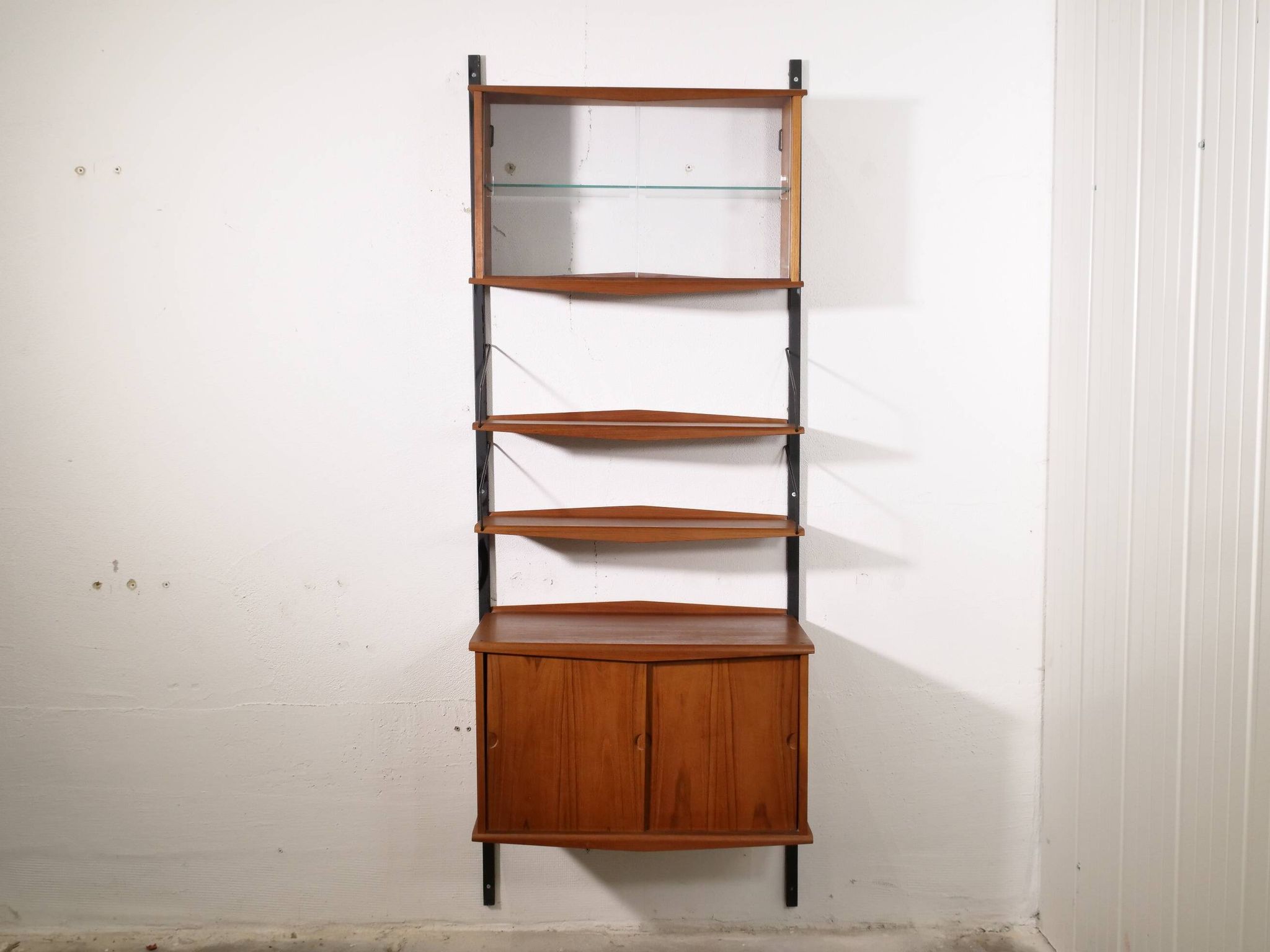 Bibliothèque style scandinave en teck, années 1960