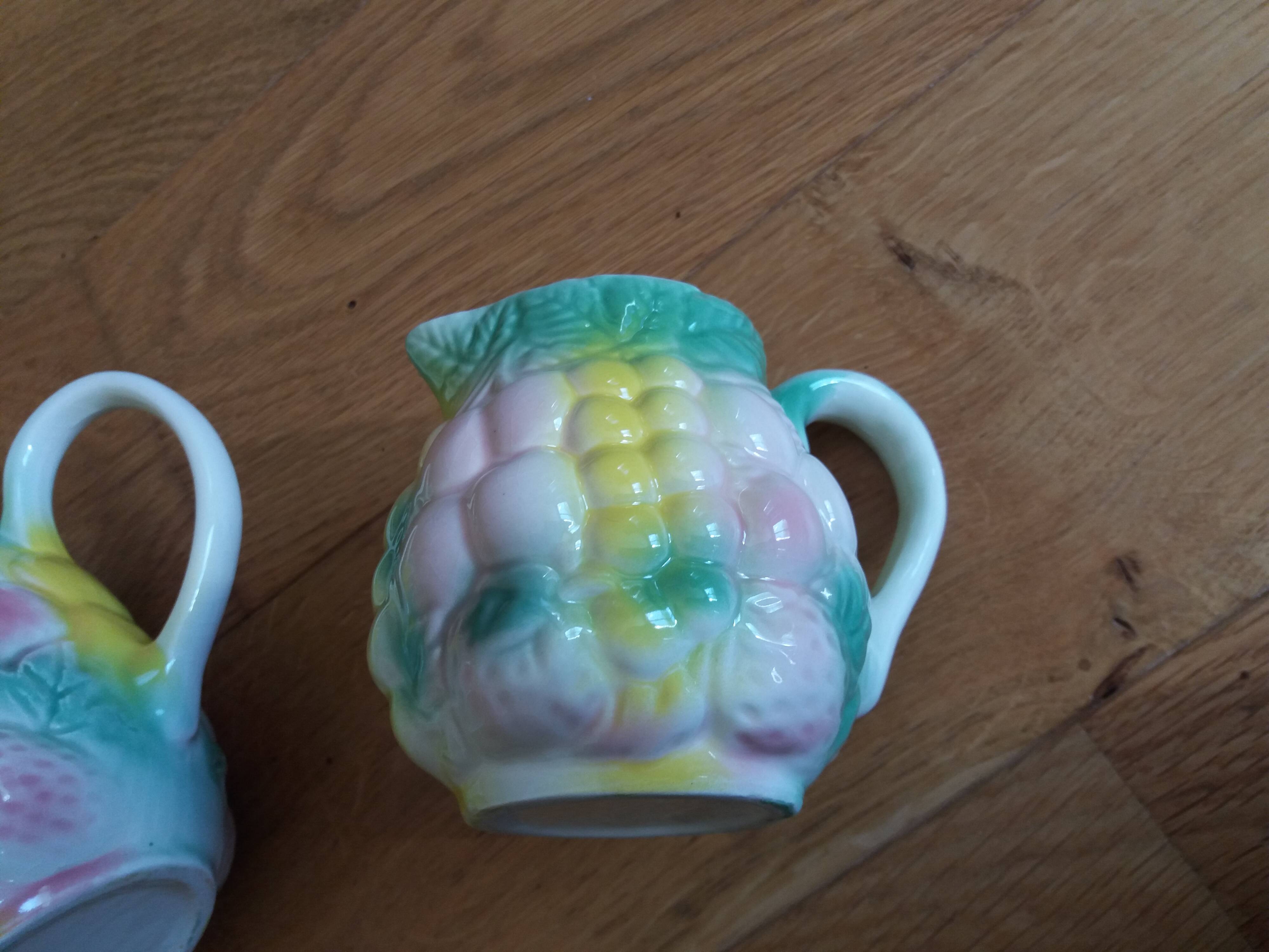 Pastel slushie coffee or tea service