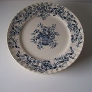 Assiettes anciennes Longchamp