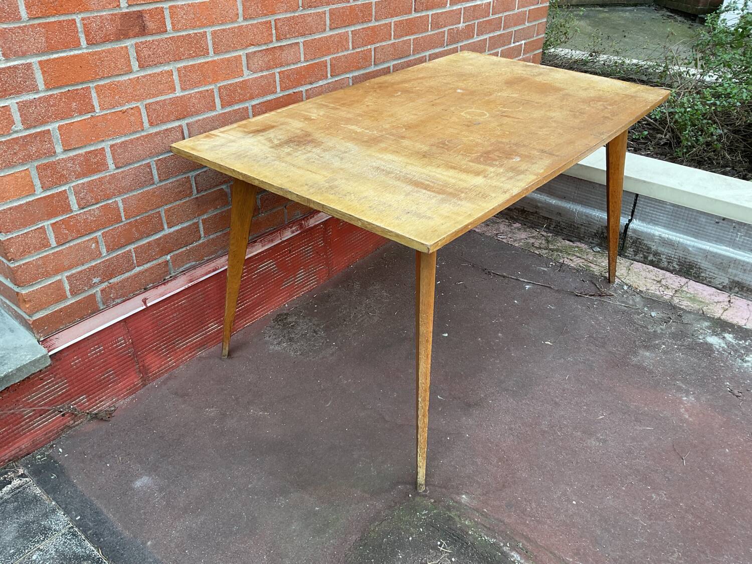 Table séjour style scandinave années 70