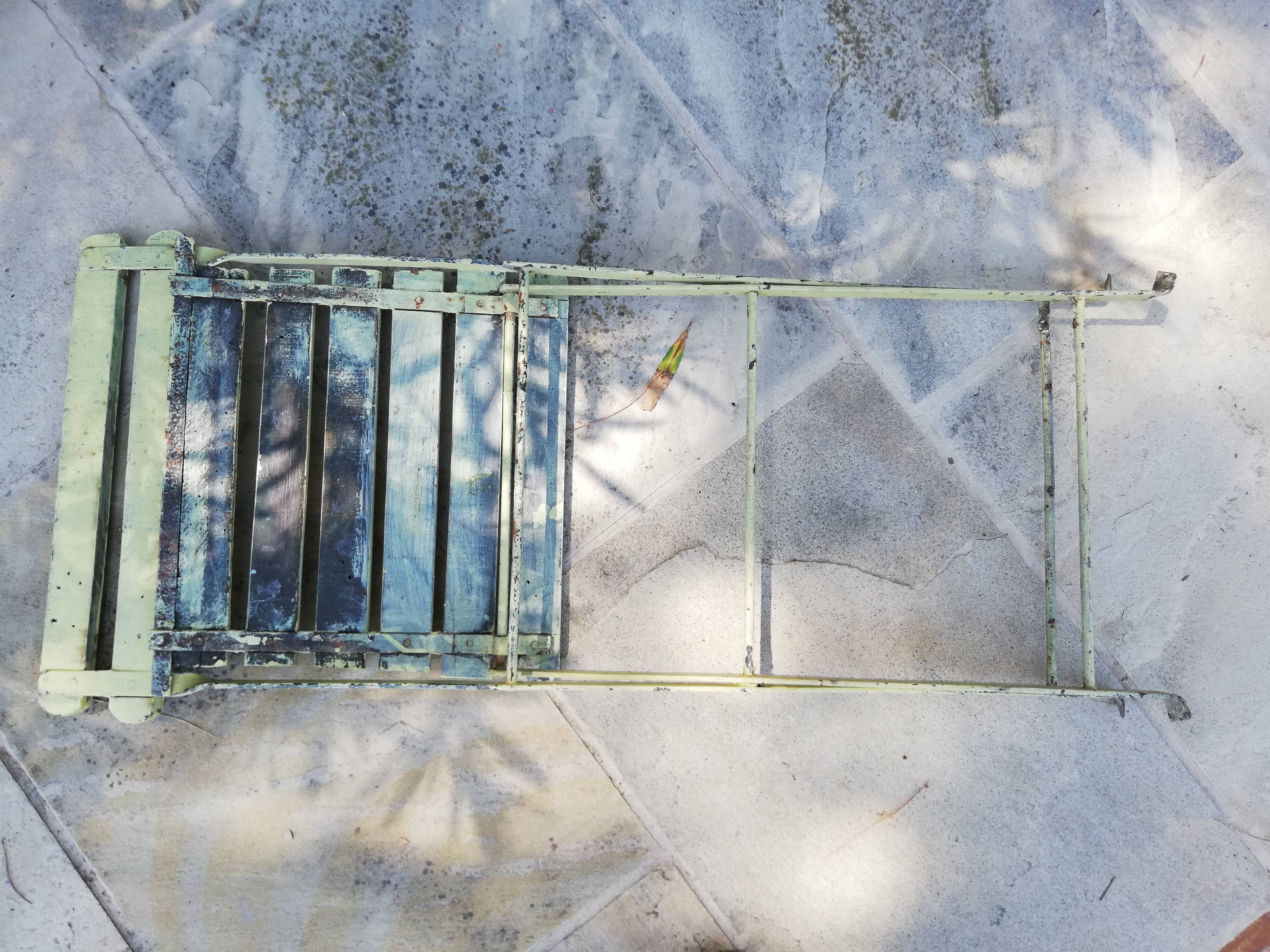 3 garden folding chairs