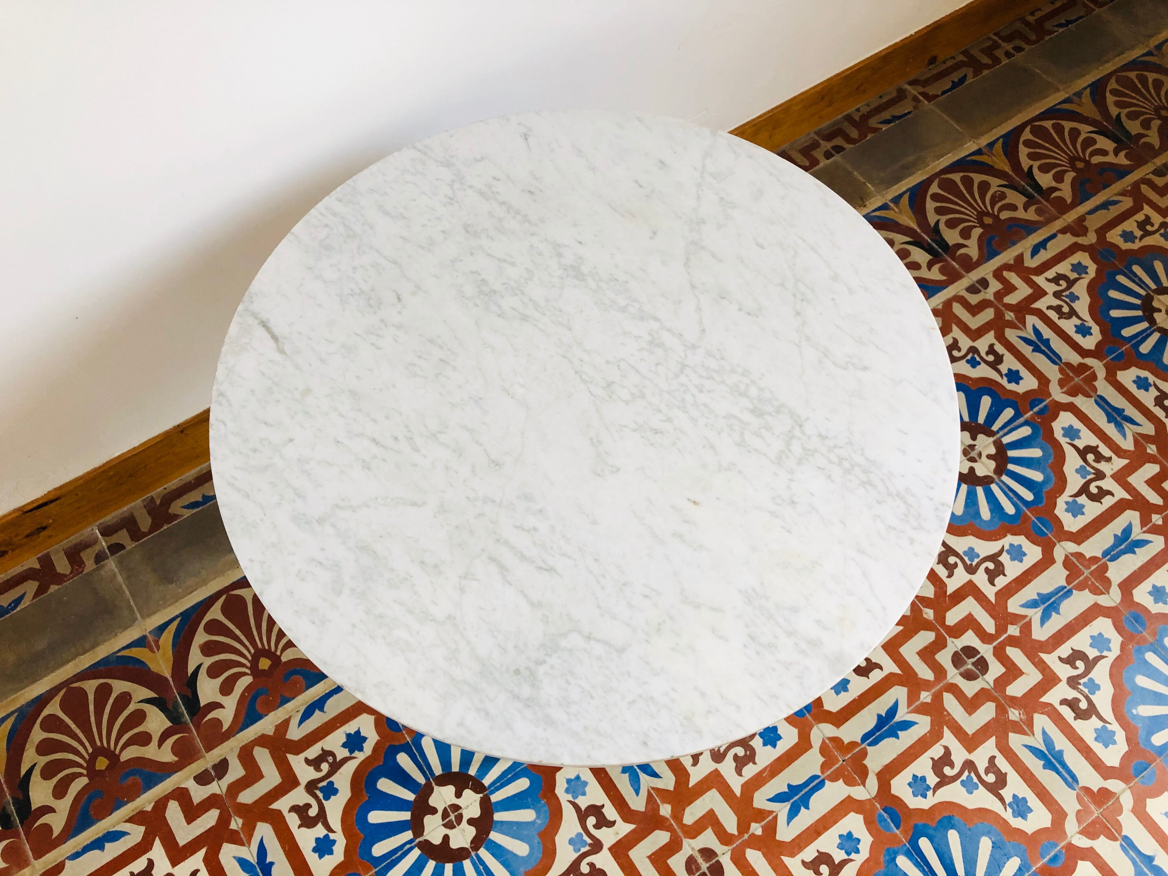 Brass and marble round coffee table