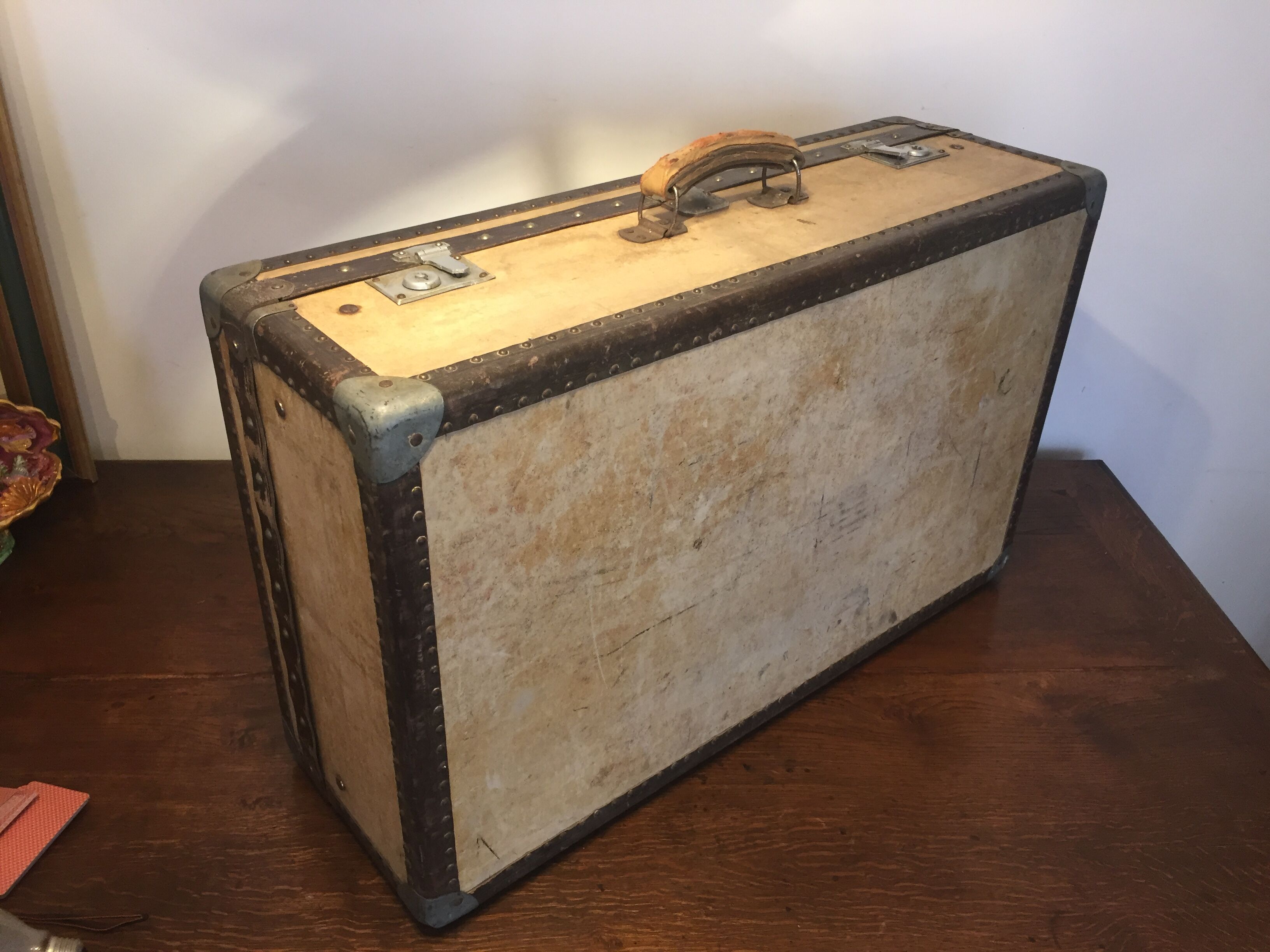 Suitcase wood vellum