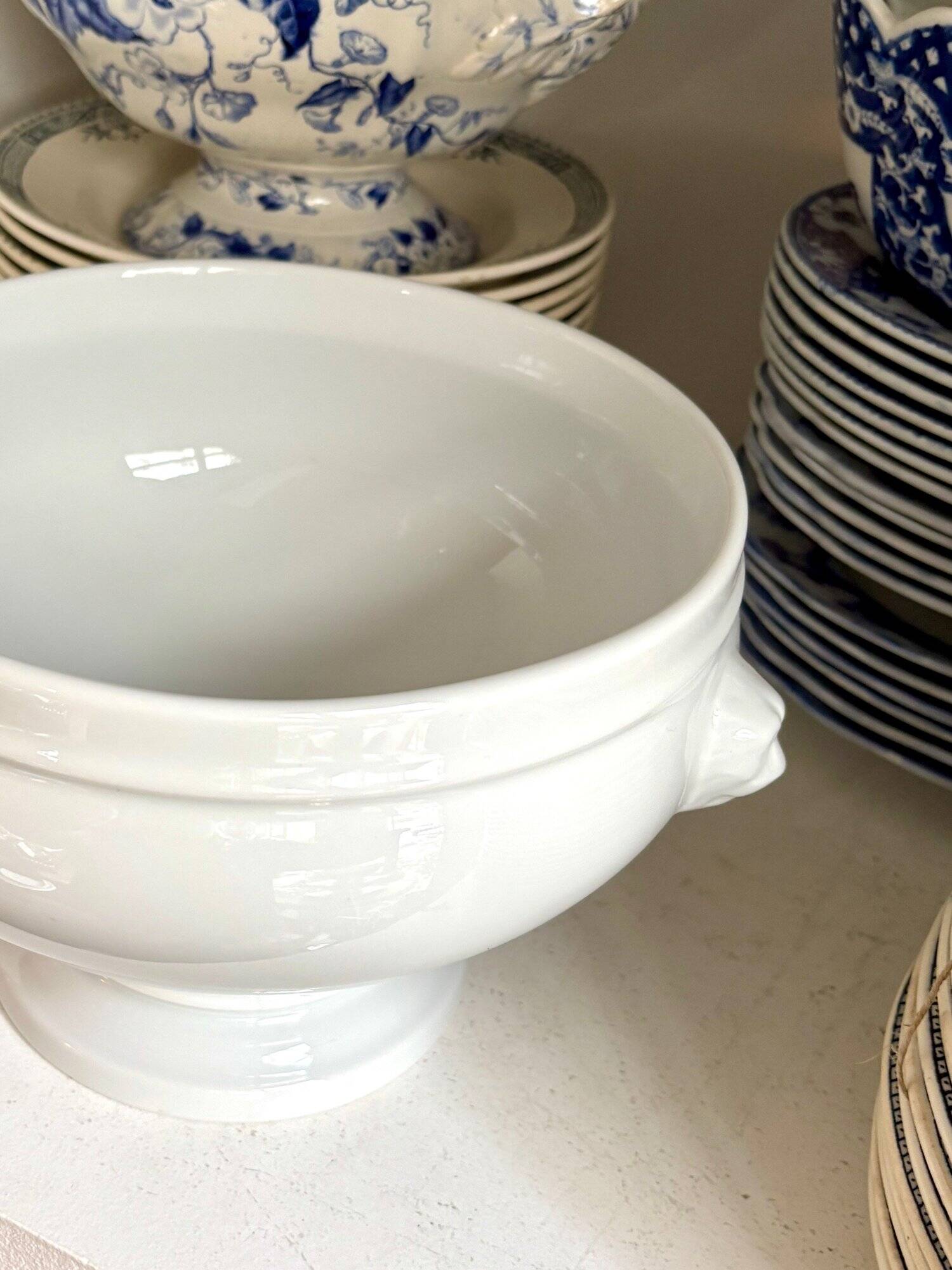 Pillivuyt white porcelain eared salad bowl