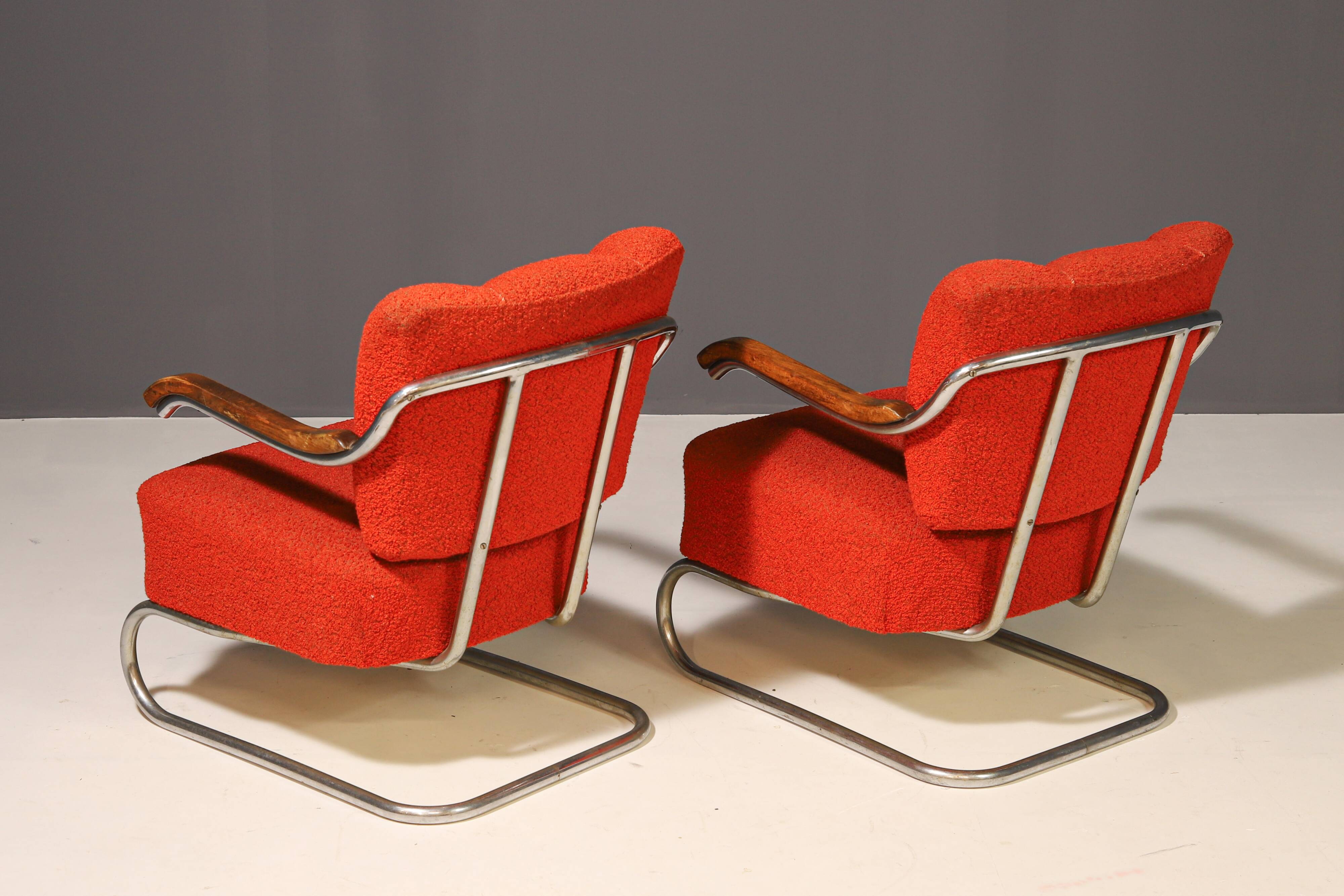 Pair of Bauhaus cantilever armchairs | Thonet, 1930s