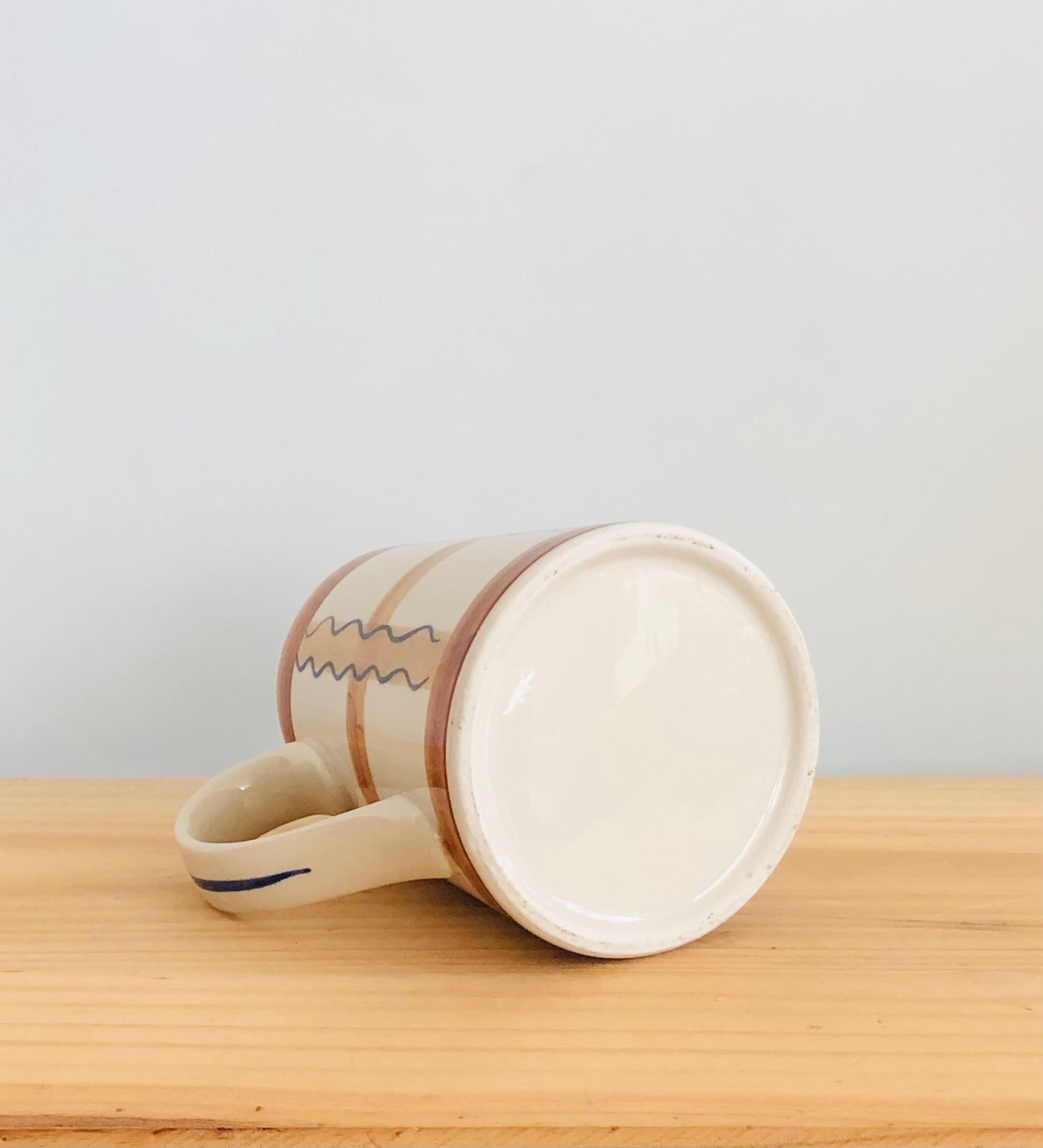 Vintage graphic pitcher in hand-painted ceramic