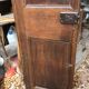 Porte en noyer