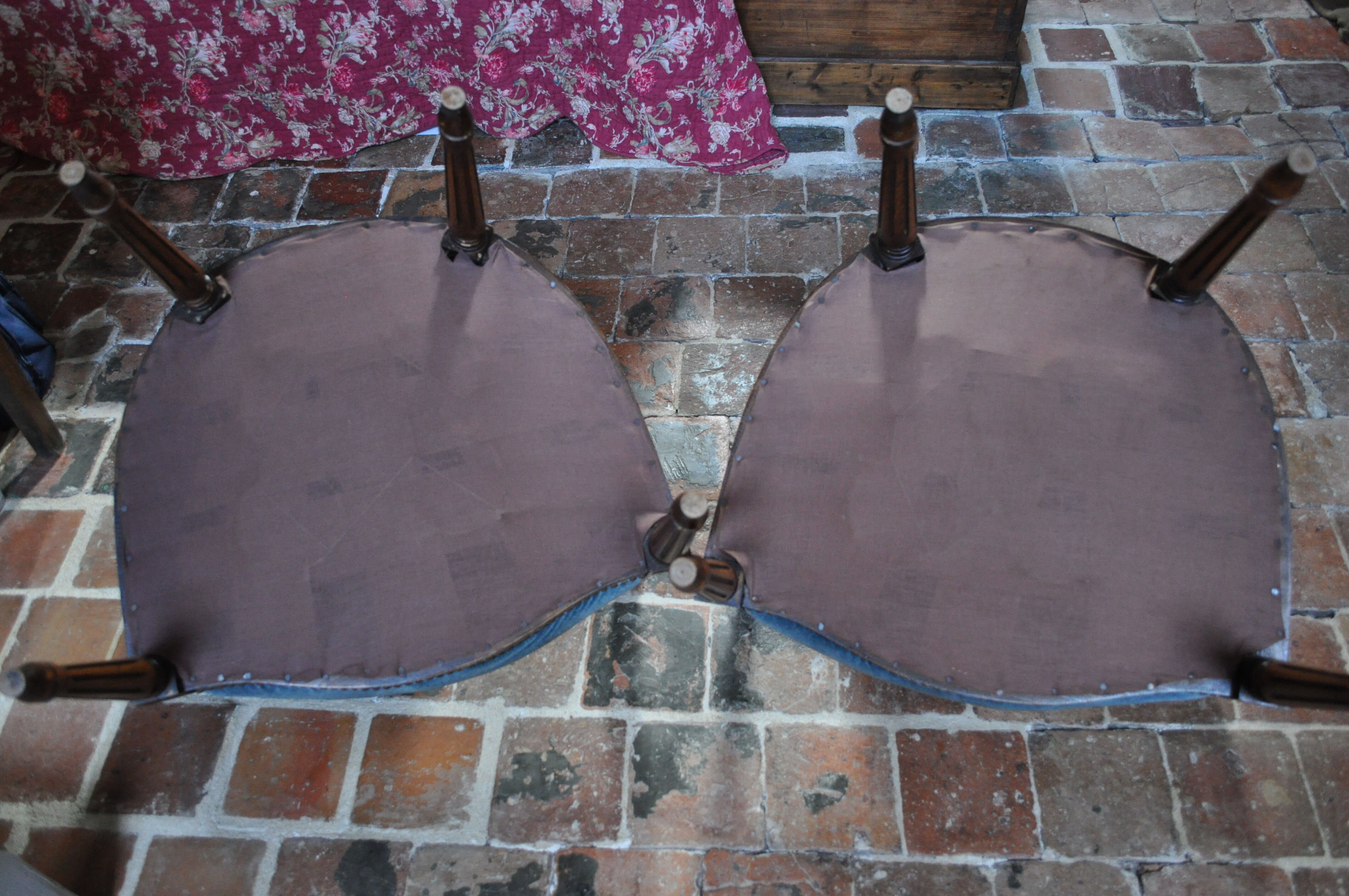 Pair of blue cabriolet armchairs Louis XVI style