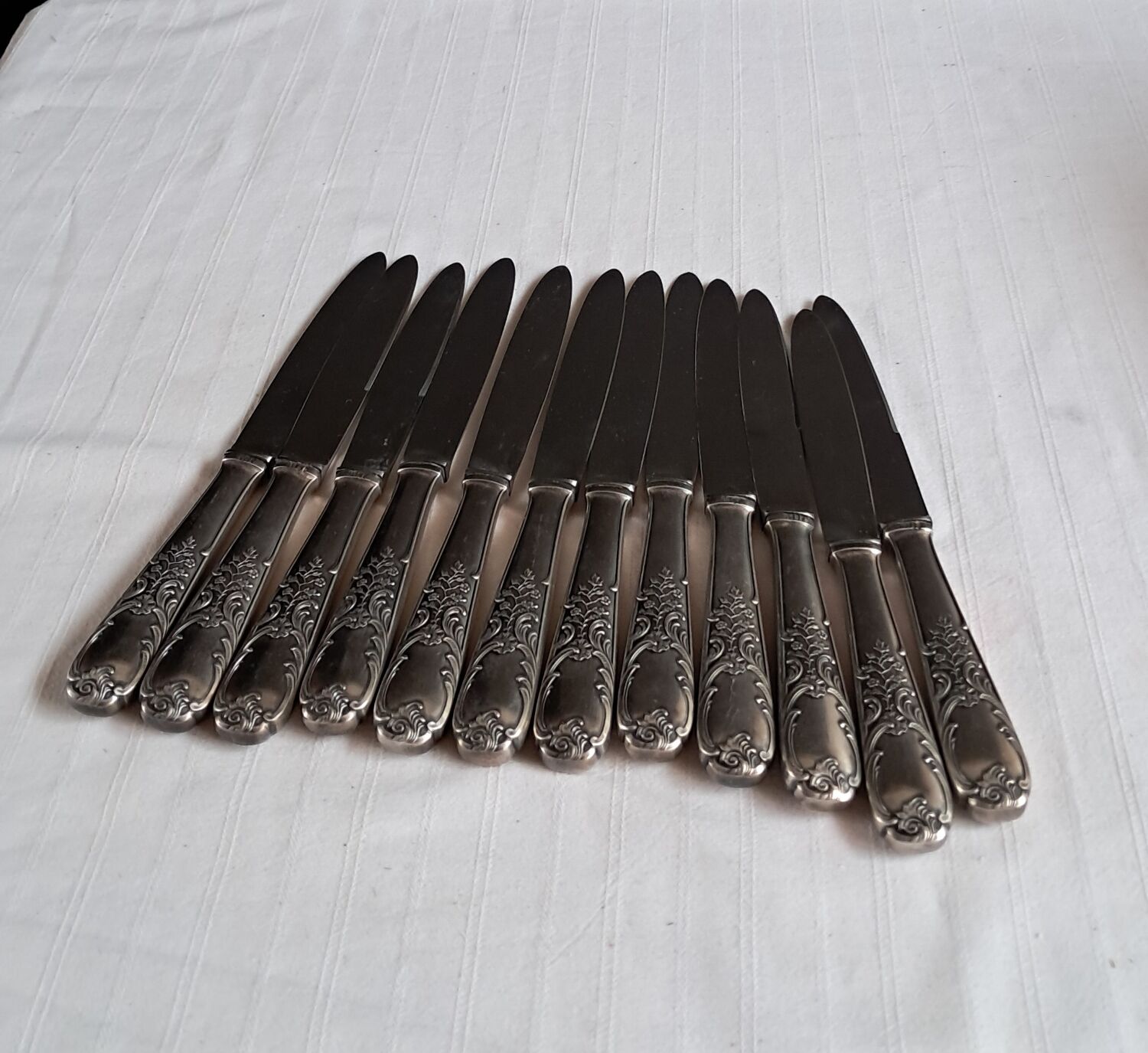64-piece cutlery set Alfenide
