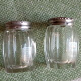 Lot of 2 salt shakers