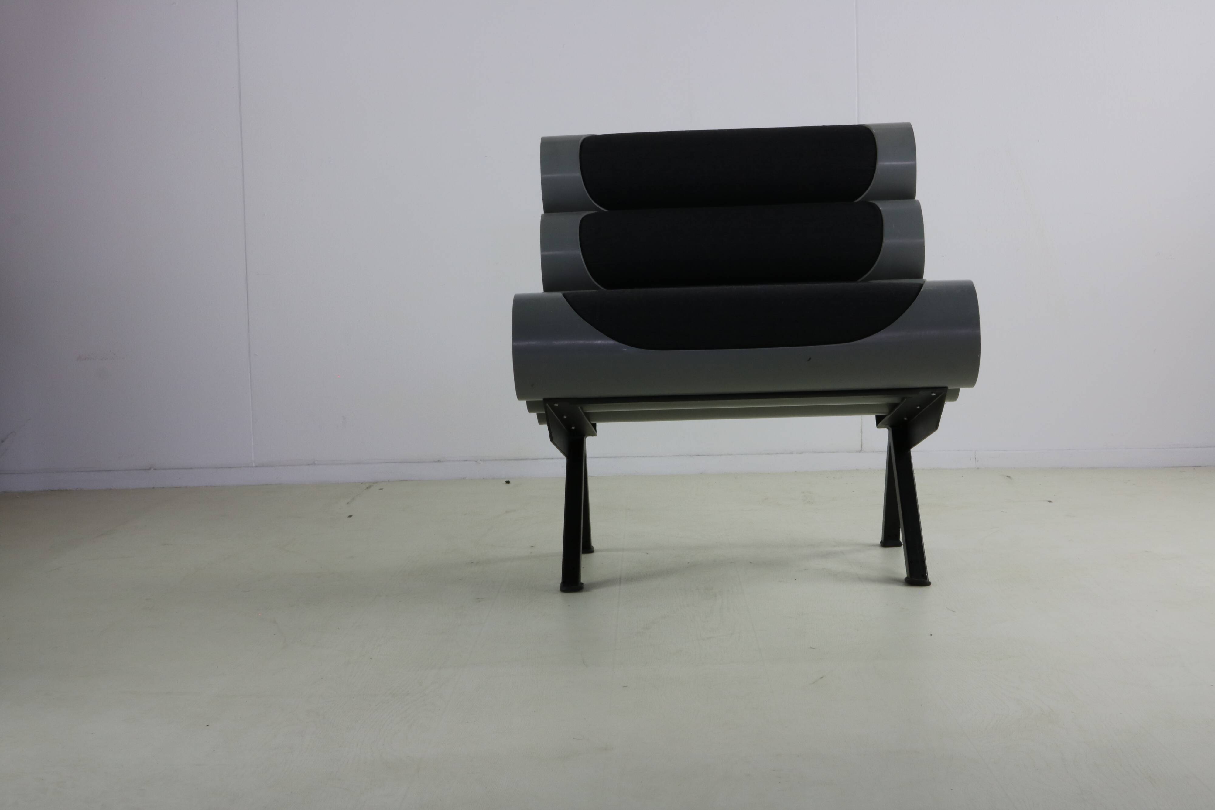 Nineties design lounge chair made at the design academy of Eindhoven