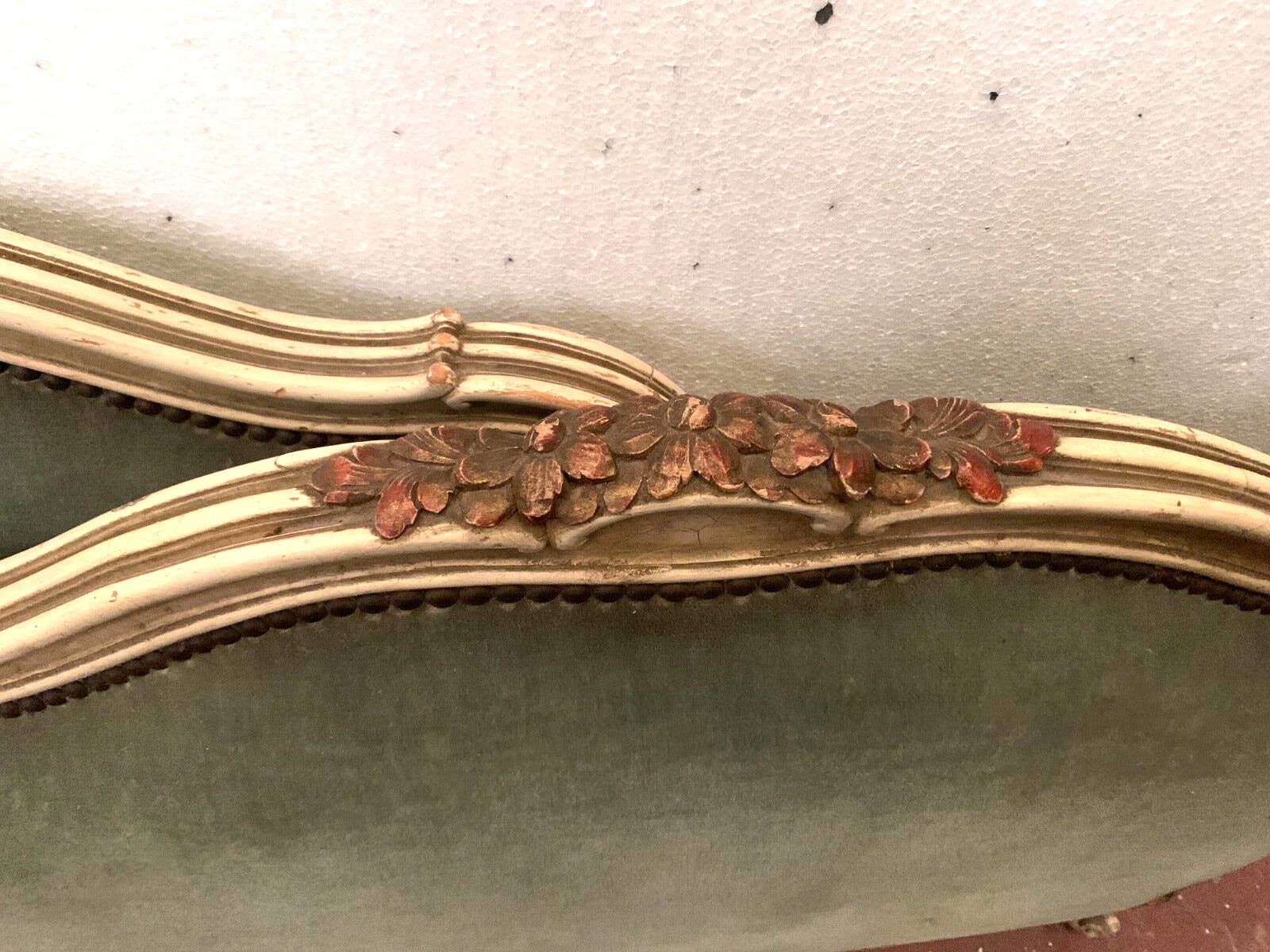 Bench daybed in lacquered and gilded wood 20th century