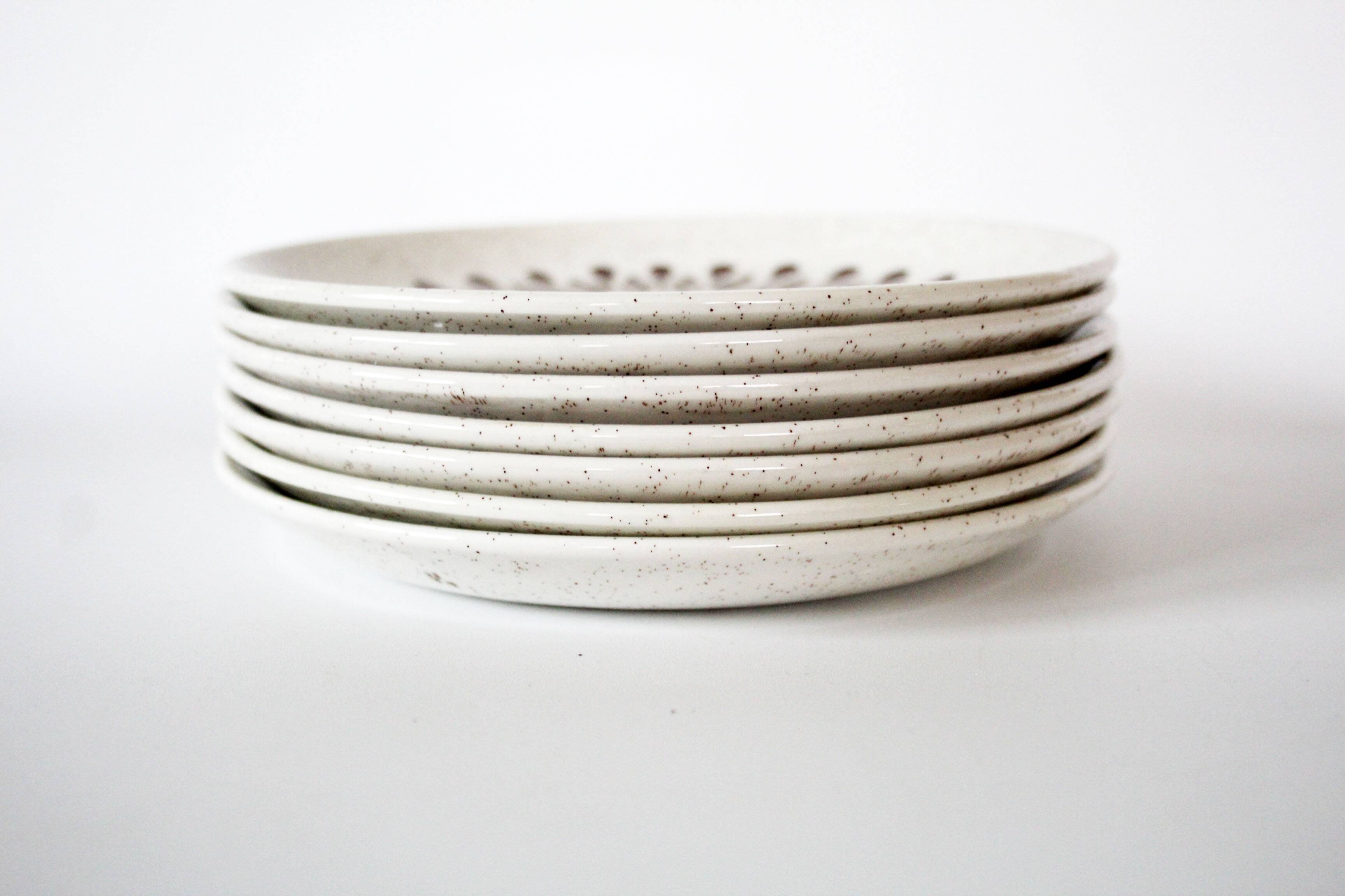 7 vintage ceramic plates, Biltons Staffordshire Ironstone 1970 England