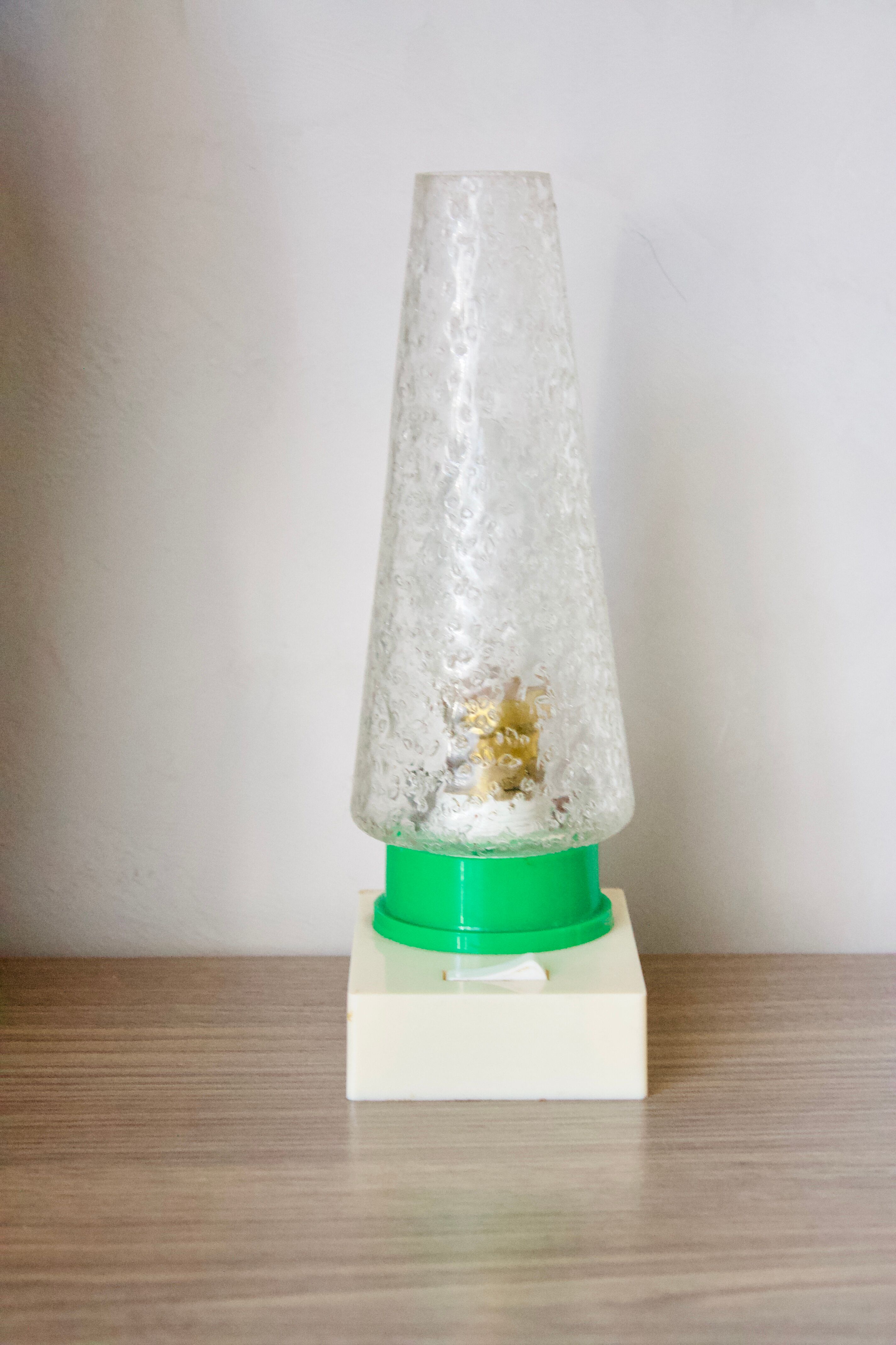 Lampe vintage, lampe veilleuse, space age en verre bullé