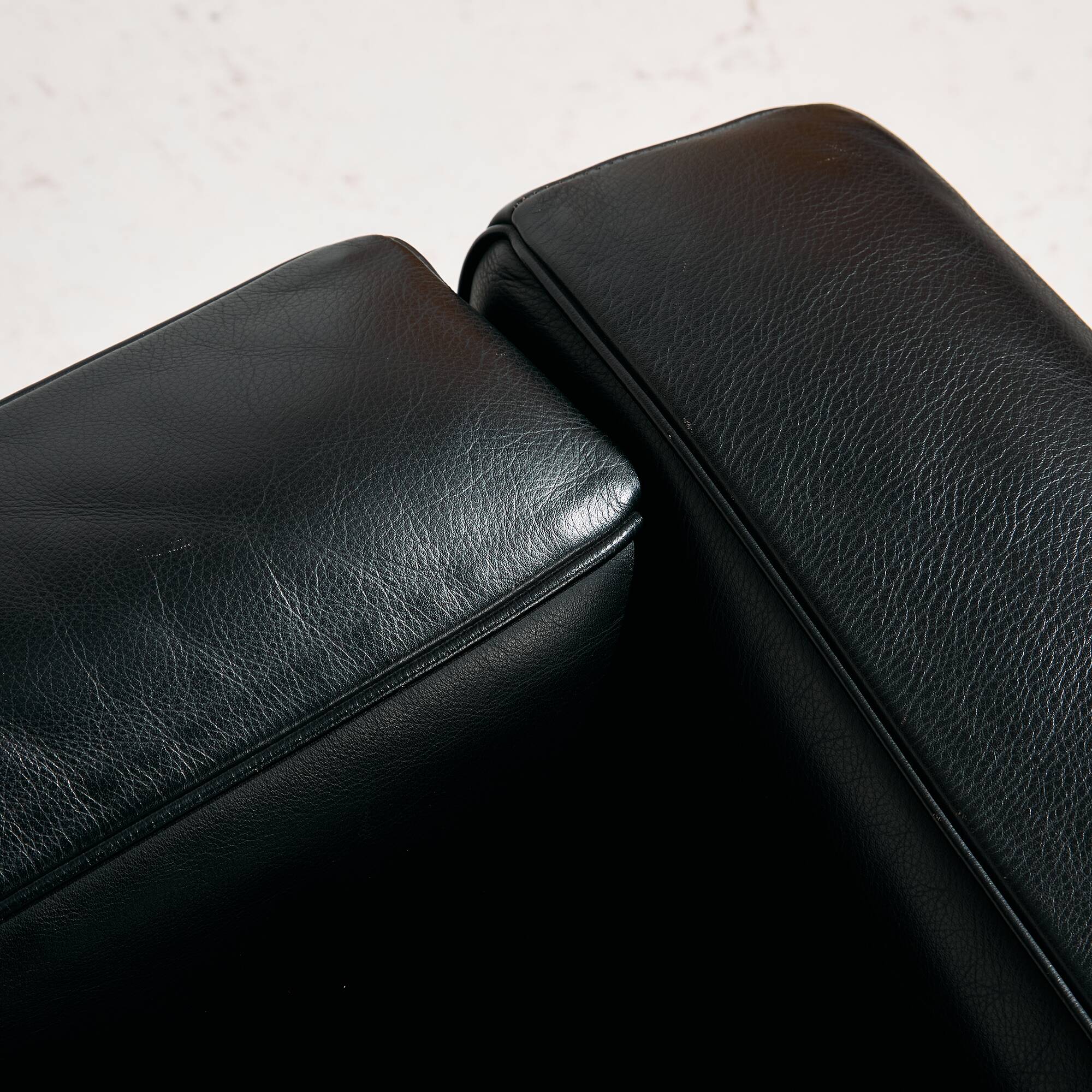 LC2 sofa by Le Corbusier, Pierre Jeanneret and Charlotte Perriand for Cassina