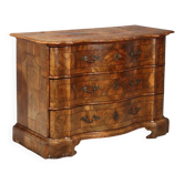 Canterano baroque en noyer et loupe de noyer