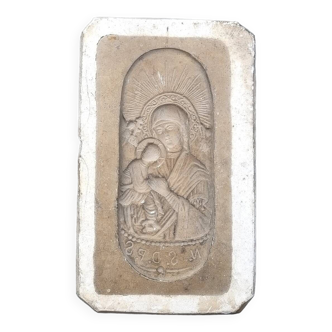 Mold of the virgin mary and the child jesus