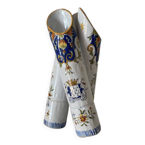 Vase triple en faïence,