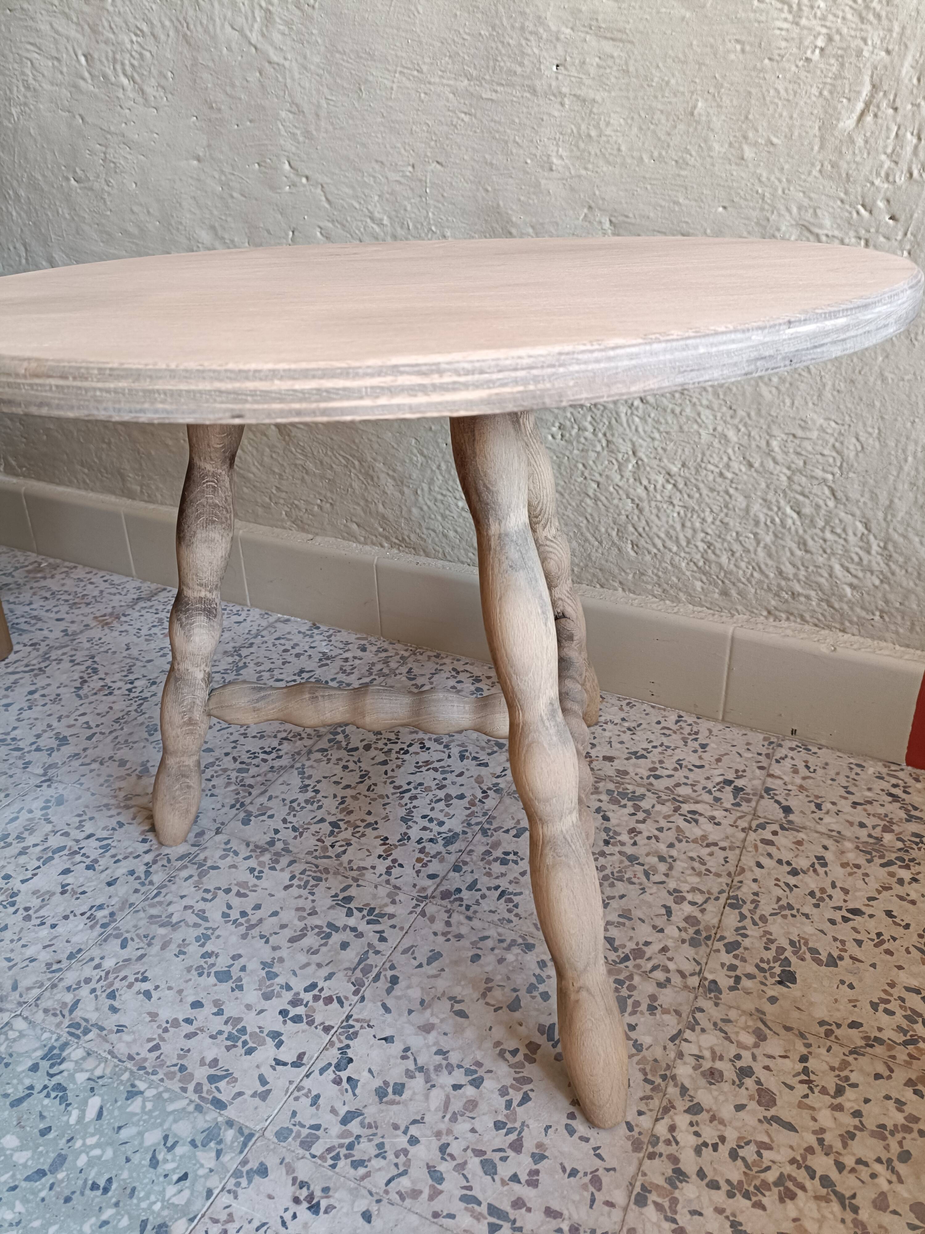 Table d'appoint ronde basse rénovée