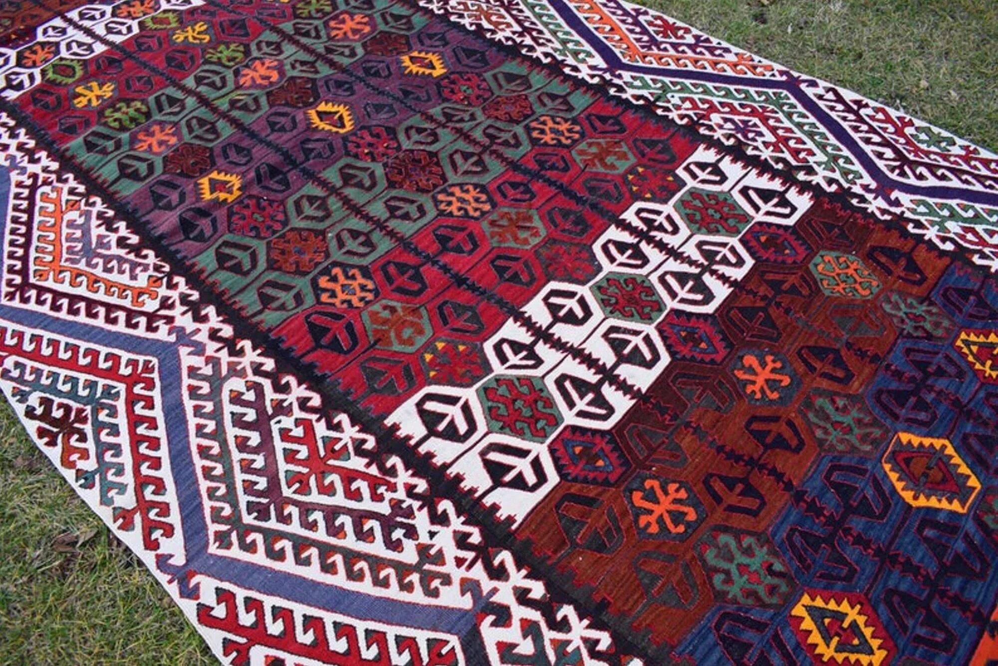 Vintage Turkish kilim, handwoven, 190x445 cm.