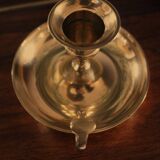 Round brass cellar rat candle holder