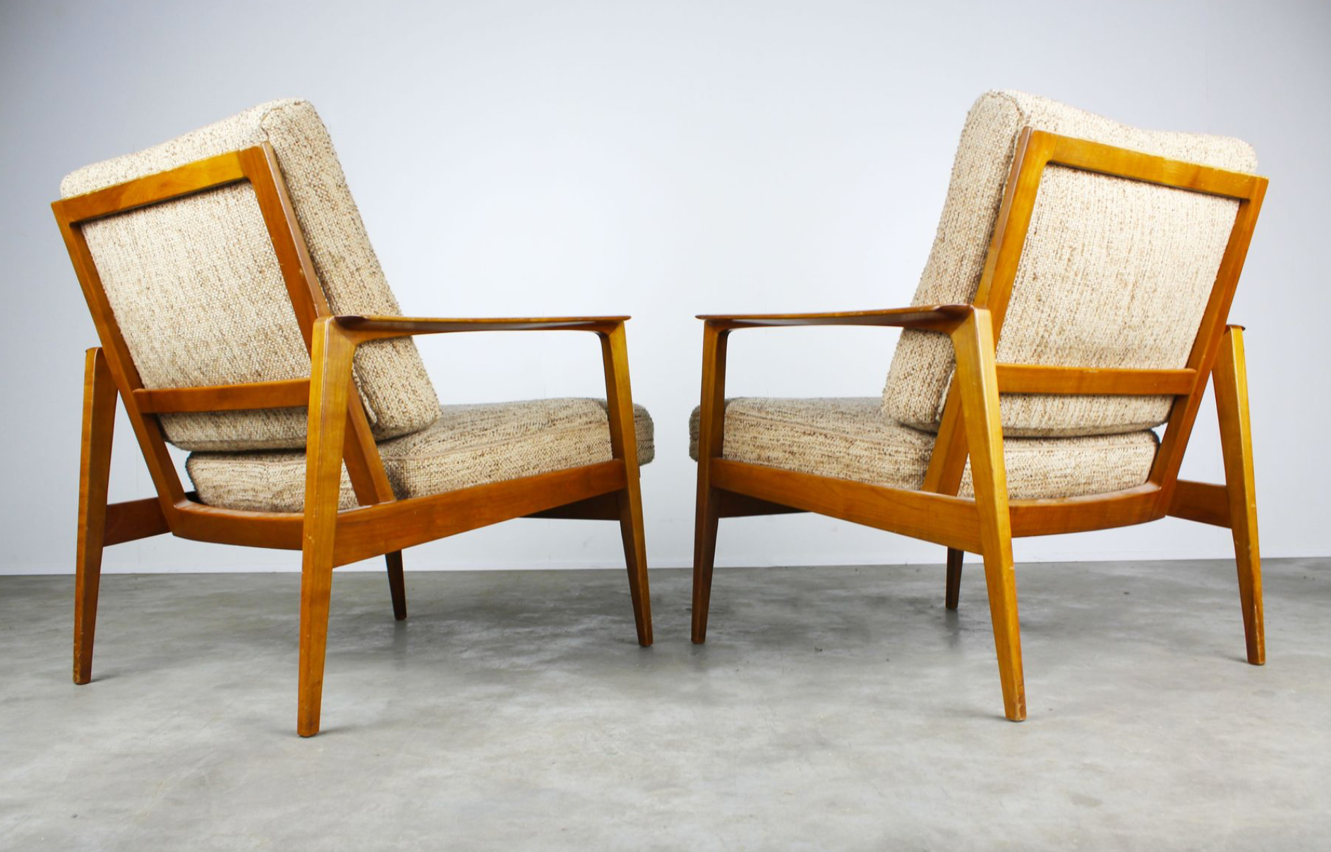 Antimott chairs - beige couch - brown by Wilhelm Knoll 1950s