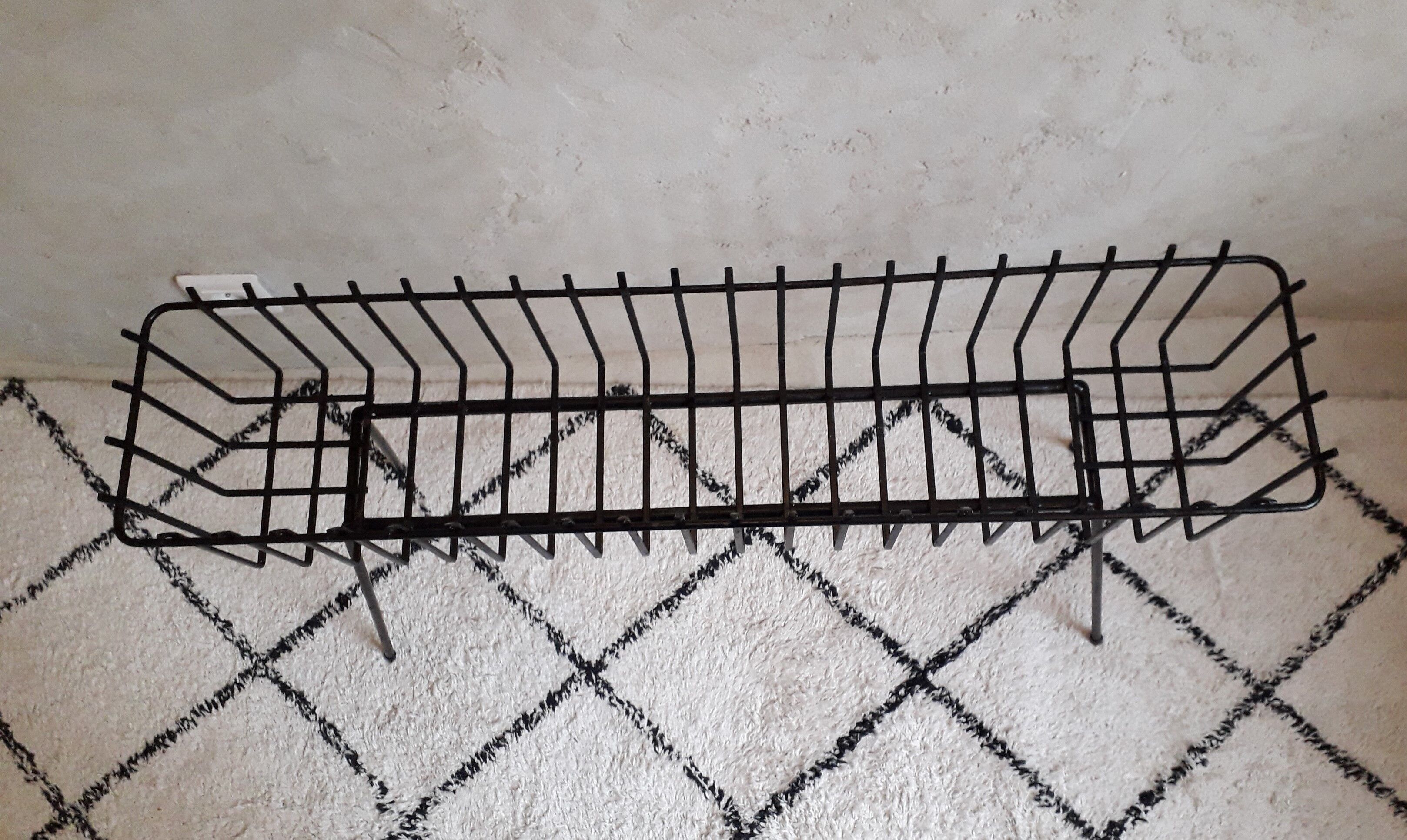 Metal indoor planter