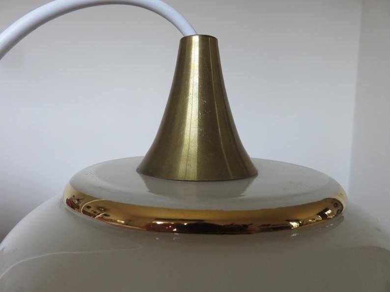 Hanging opaline white gold geometric patterns 60s 70s