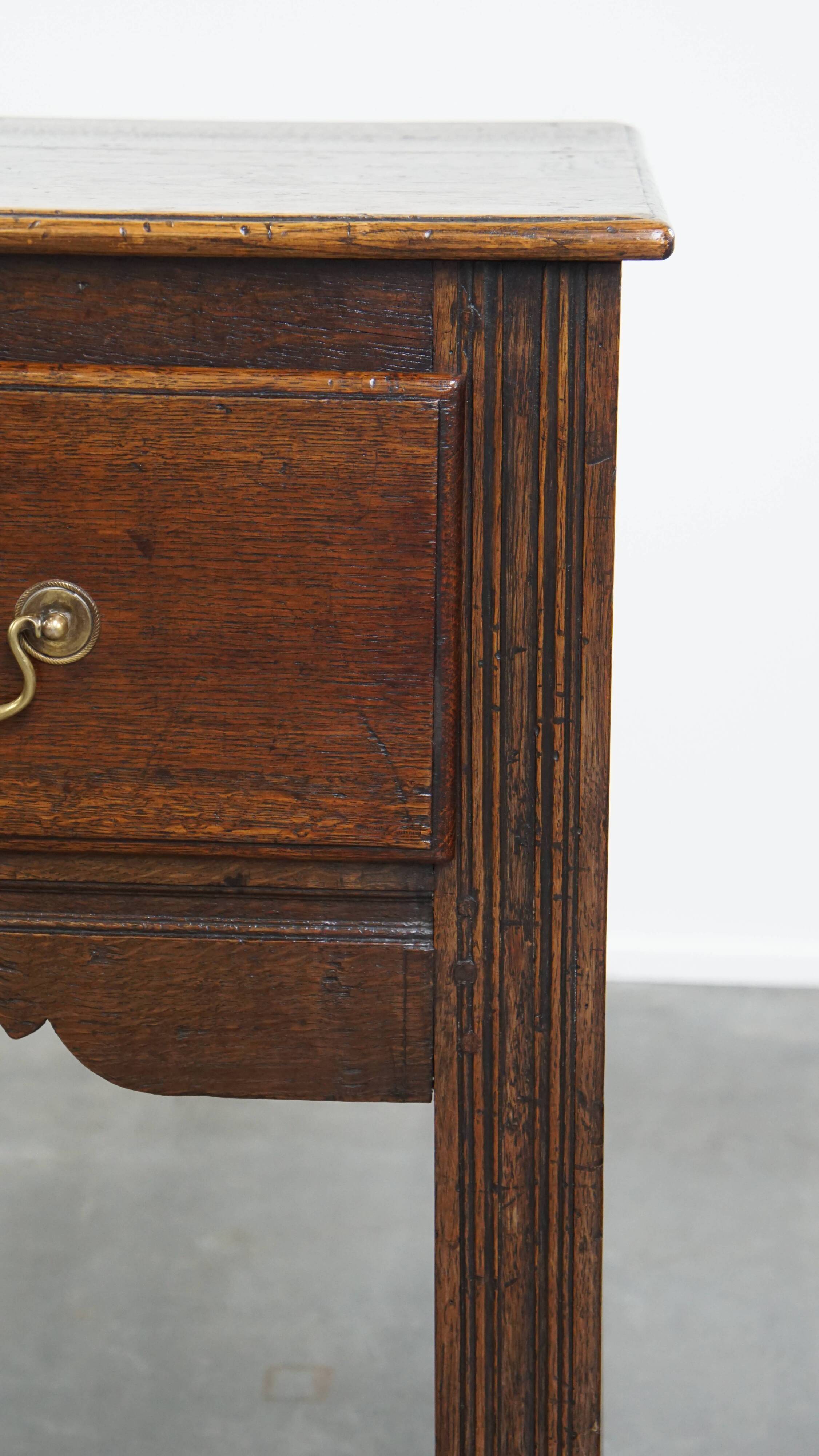 Antique English Oak Side Table / Hall Table from the 19th Century