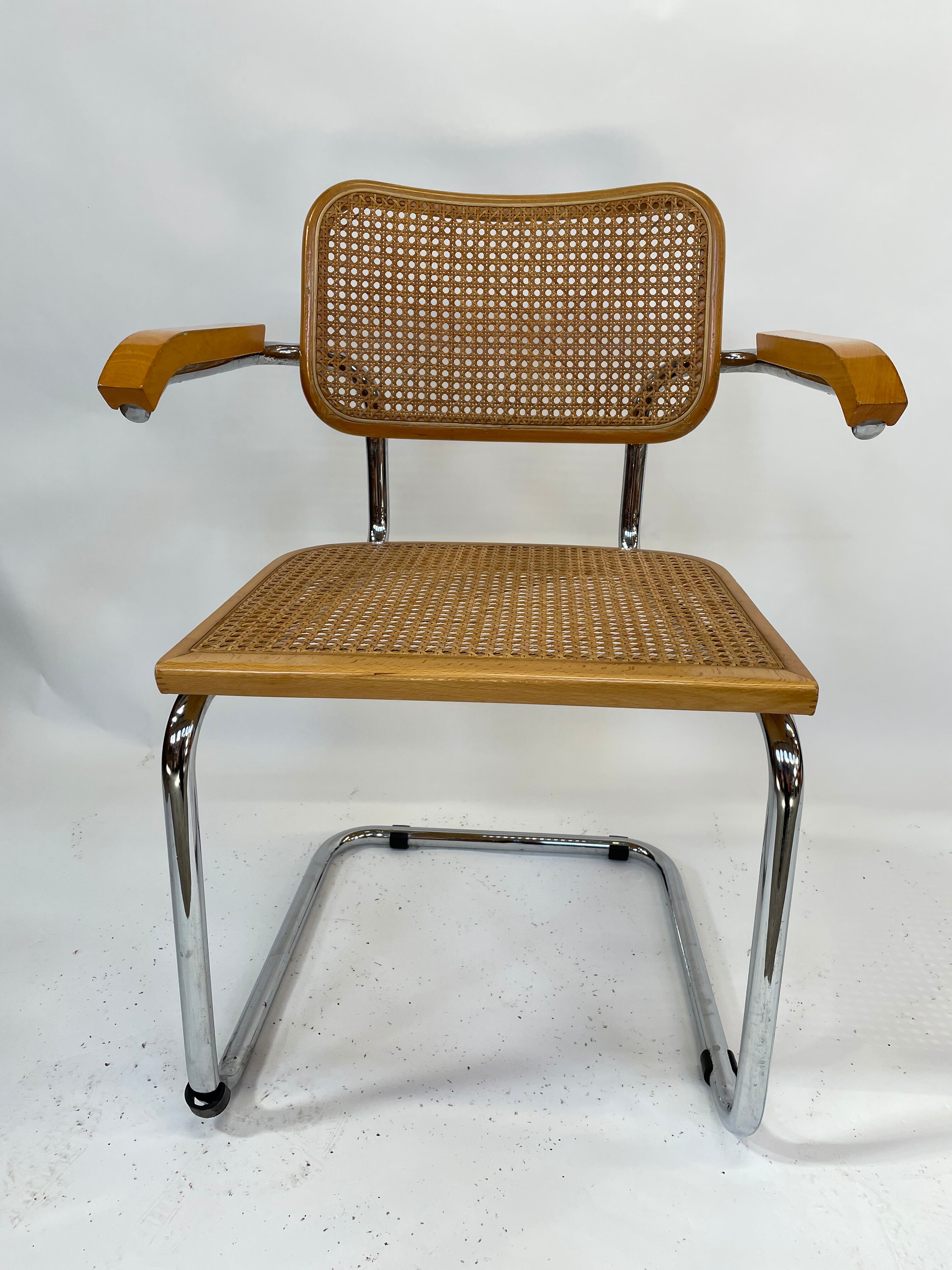 Cesca model design chair with armrests chrome version