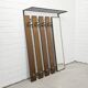 Porte-manteau mural vintage au look classique
