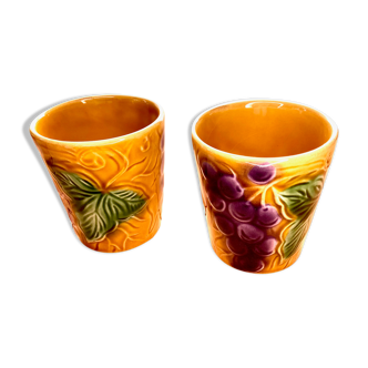 Set of 2 cups in sarreguemines earthenware-decoration vines-70s.