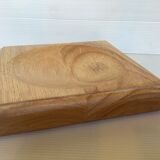 Empty pocket thick wood style picks up change