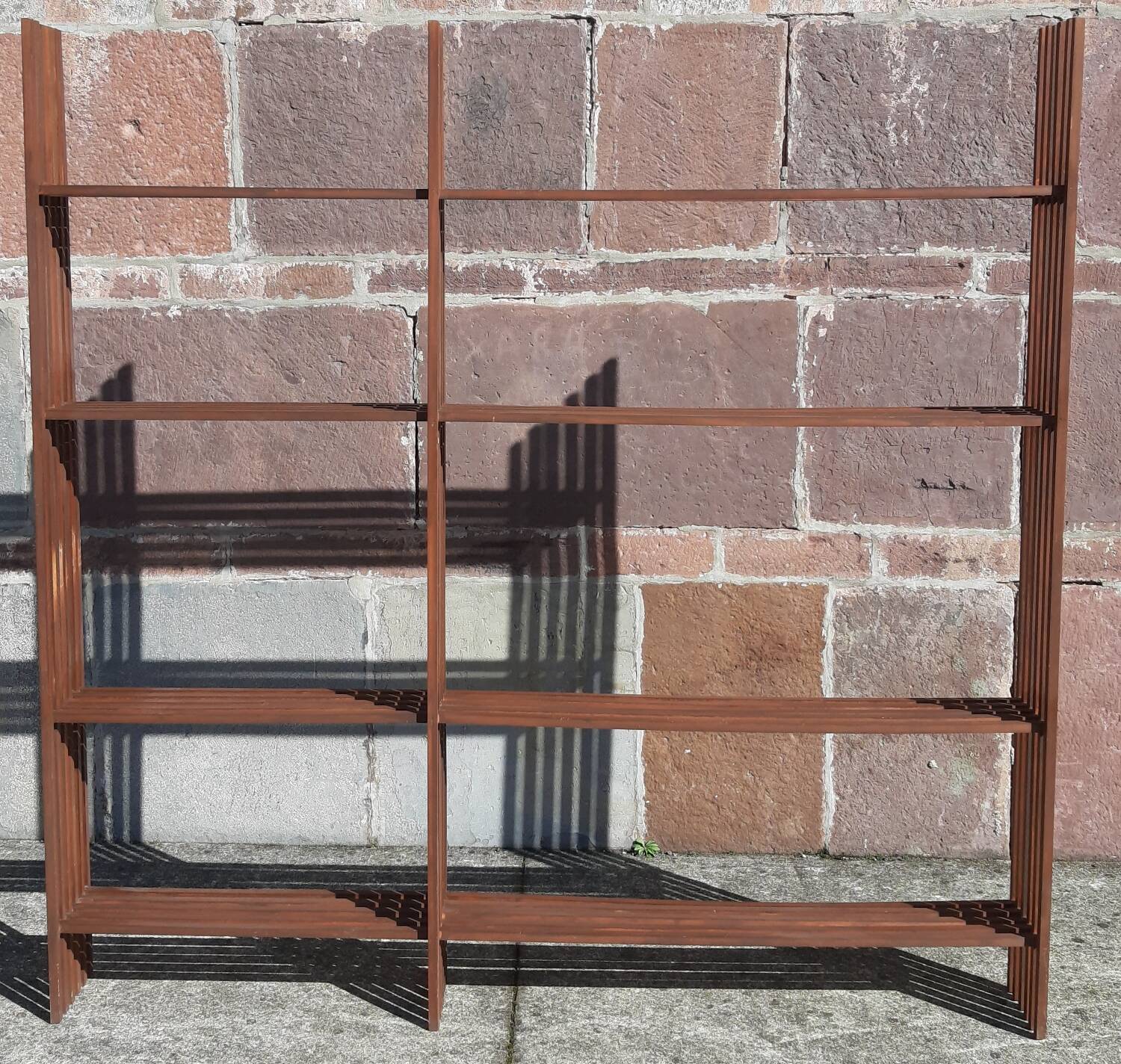 Scandinavian wall shelf (or bookcase), 60s/70s