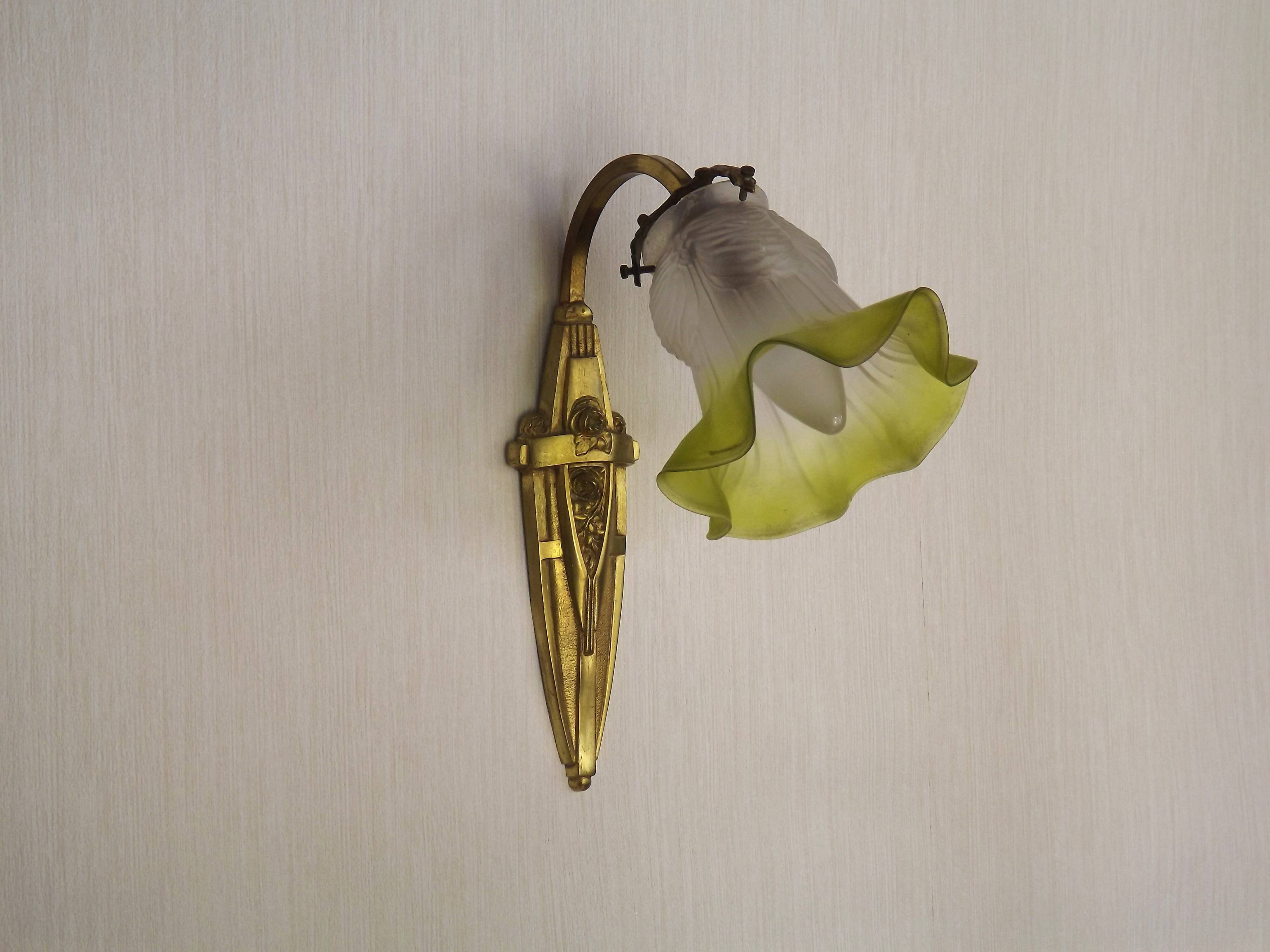 French Art Deco Brass Single Wall Light Rose Bud White & Green Shade 5507