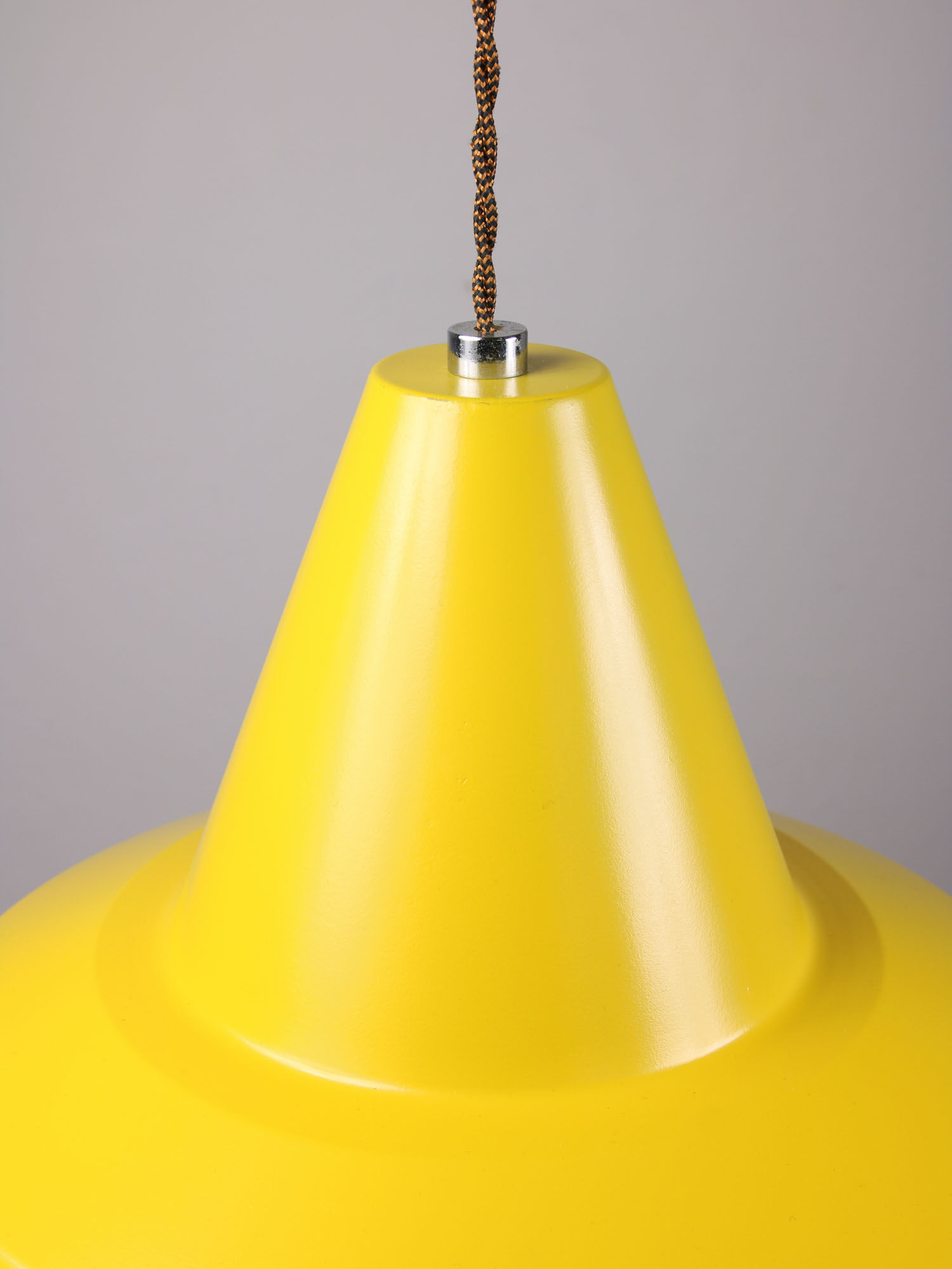 Vintage yellow metal lamp