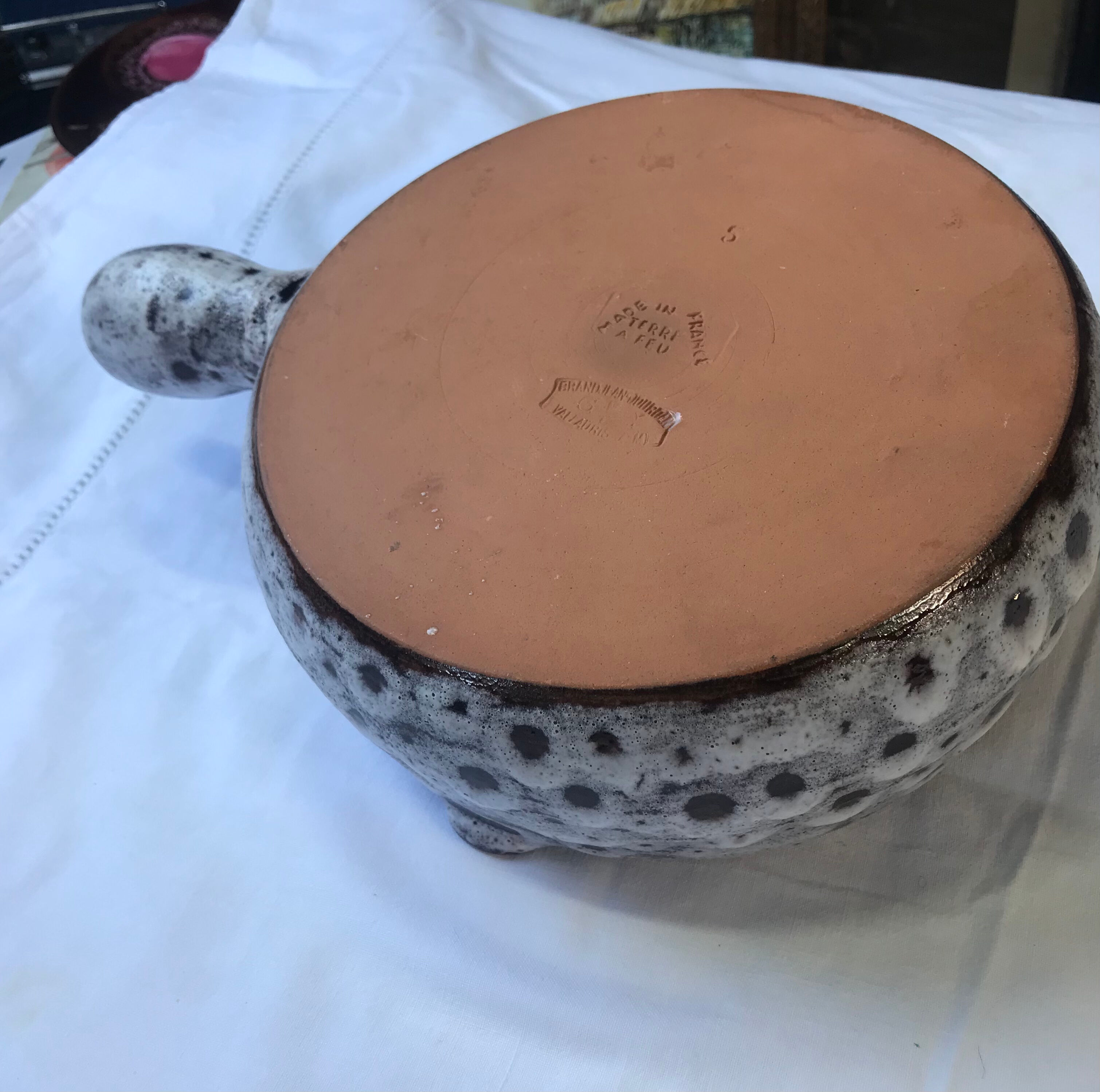 Caquelon for baking in the oven of the Grandjean house in Vallauris